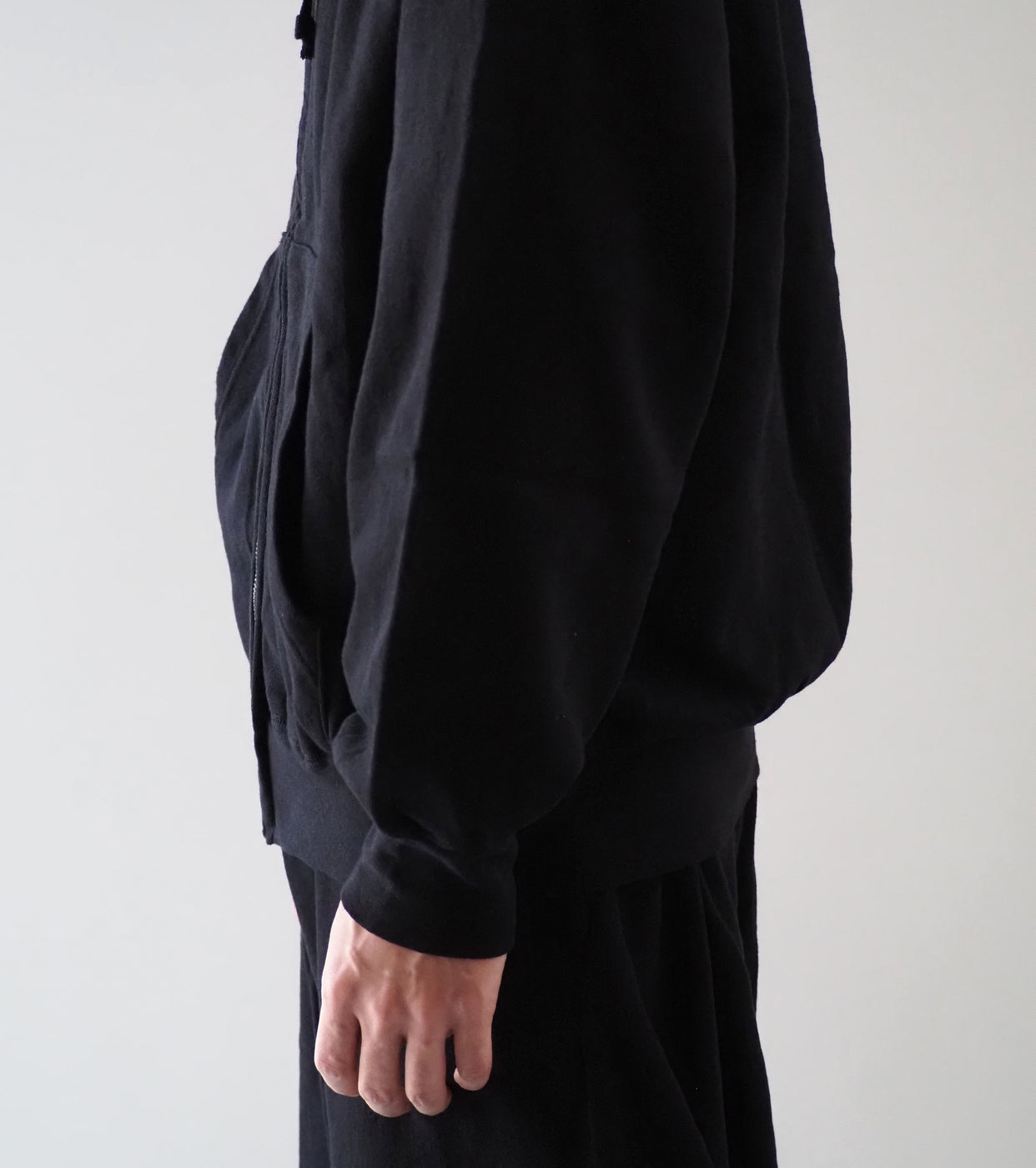 COMOLI LW Cotton Loopback Zip Hoodie, Black