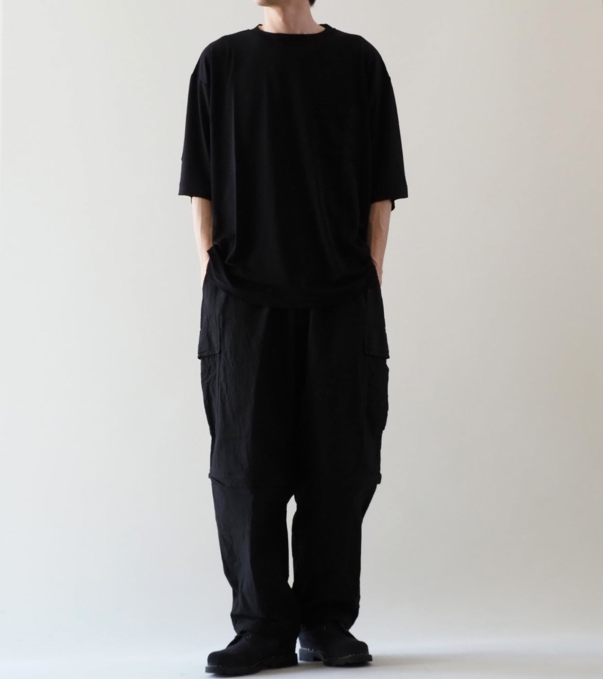 COMOLI サマーウール 半袖 Tシャツ , Black – Navyblue
