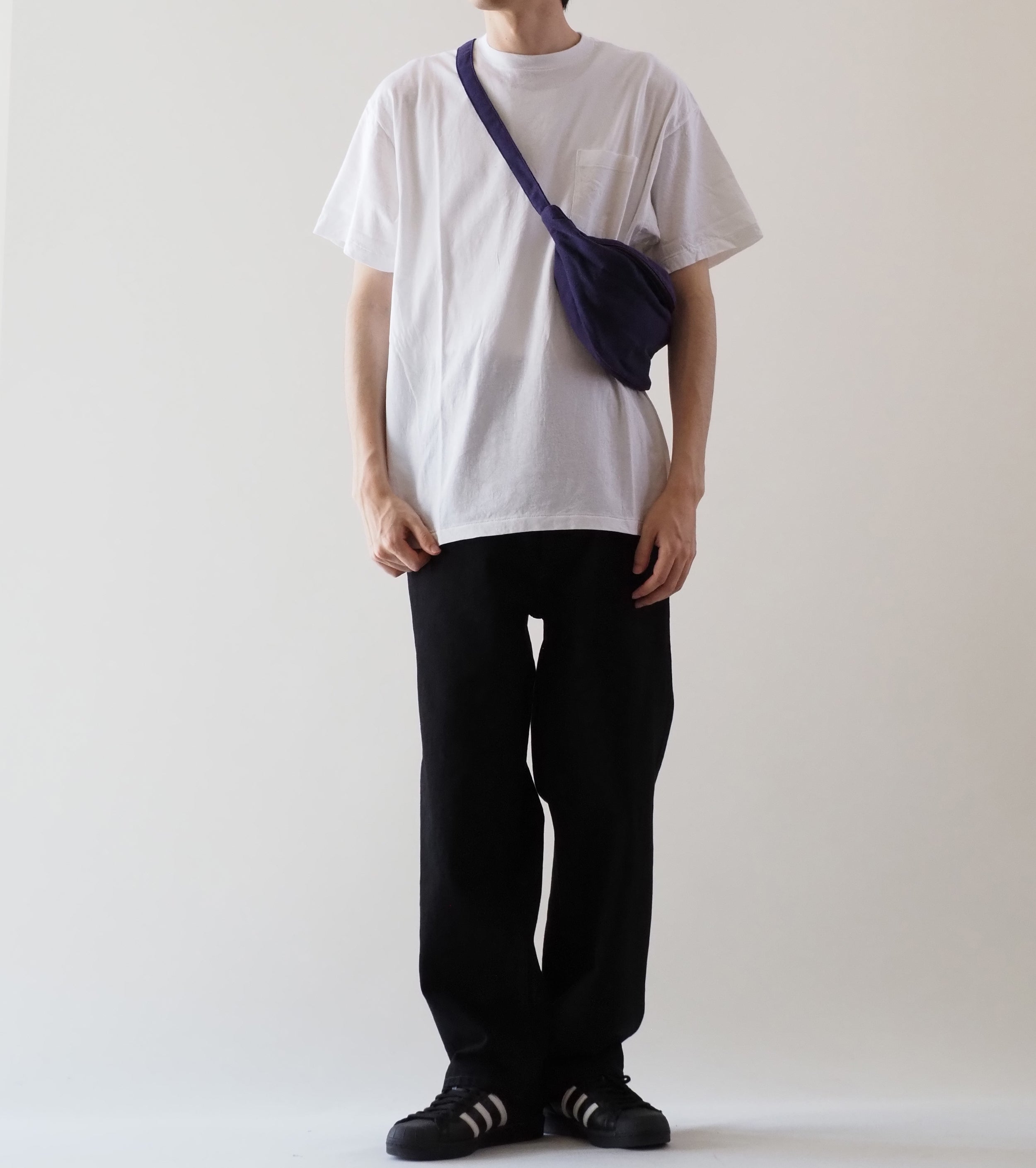 COMOLI サープラス ティーシャツ , White – Navyblue