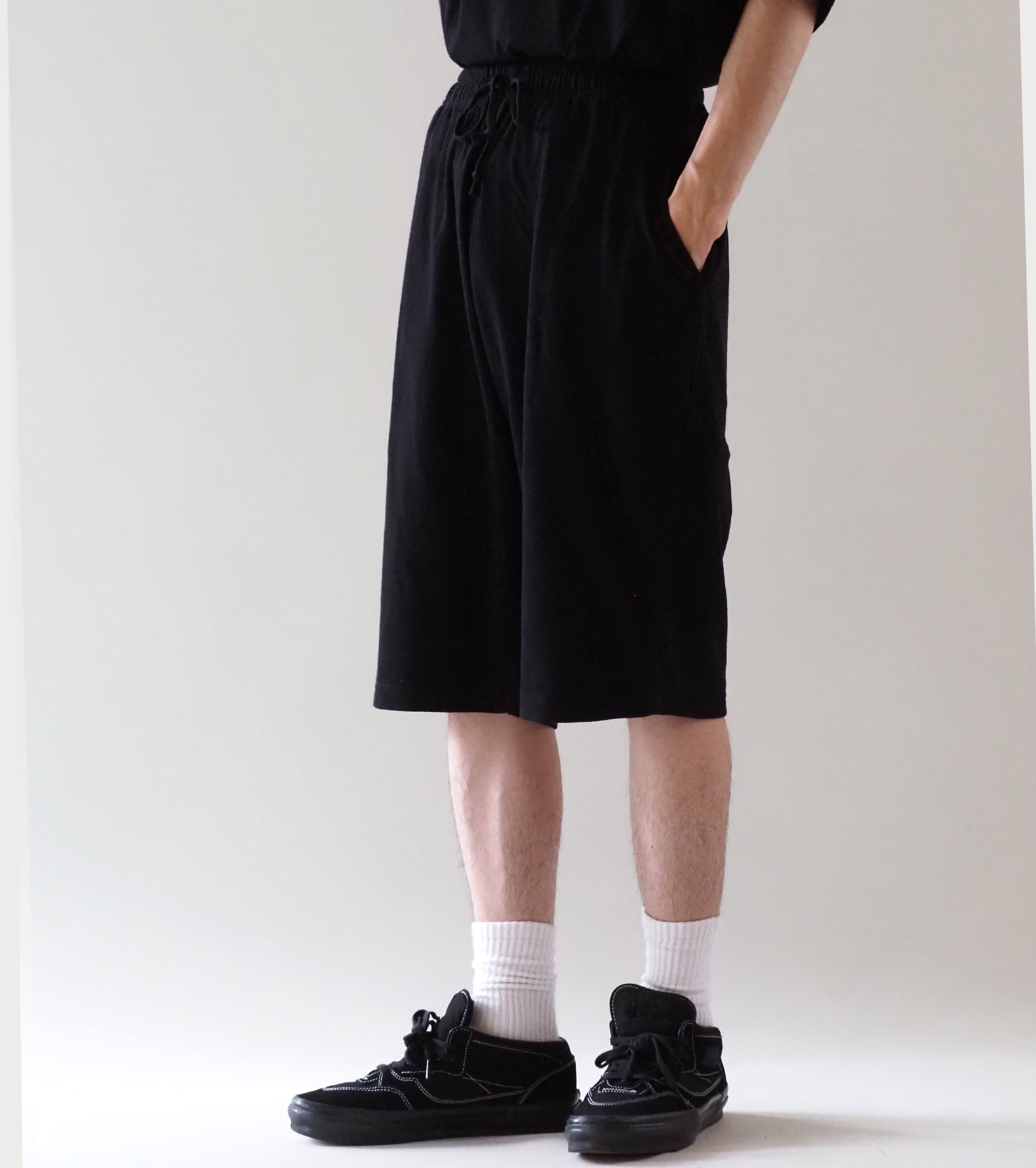 COMOLI コットン メッシュ ショーツ, Black