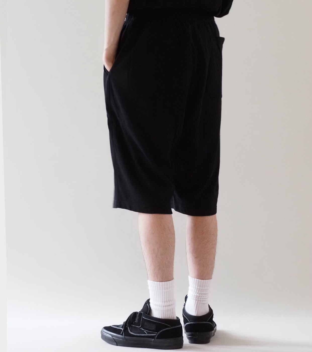 COMOLI コットン メッシュ ショーツ, Black