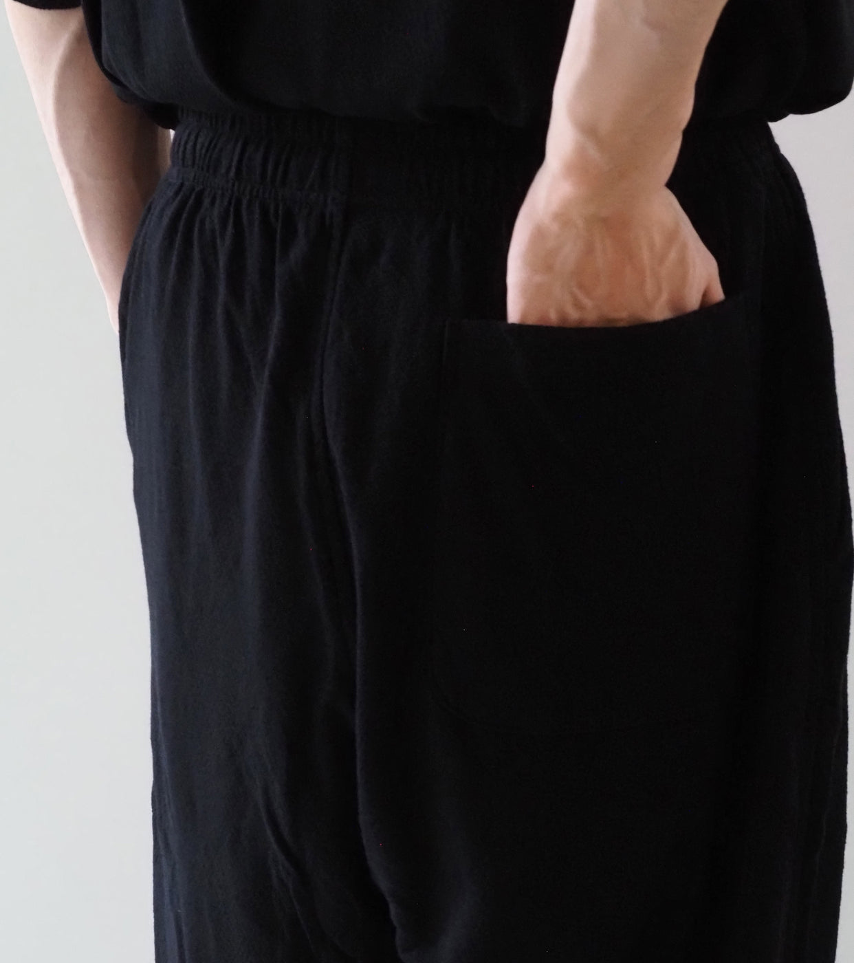COMOLI コットン メッシュ ショーツ, Black