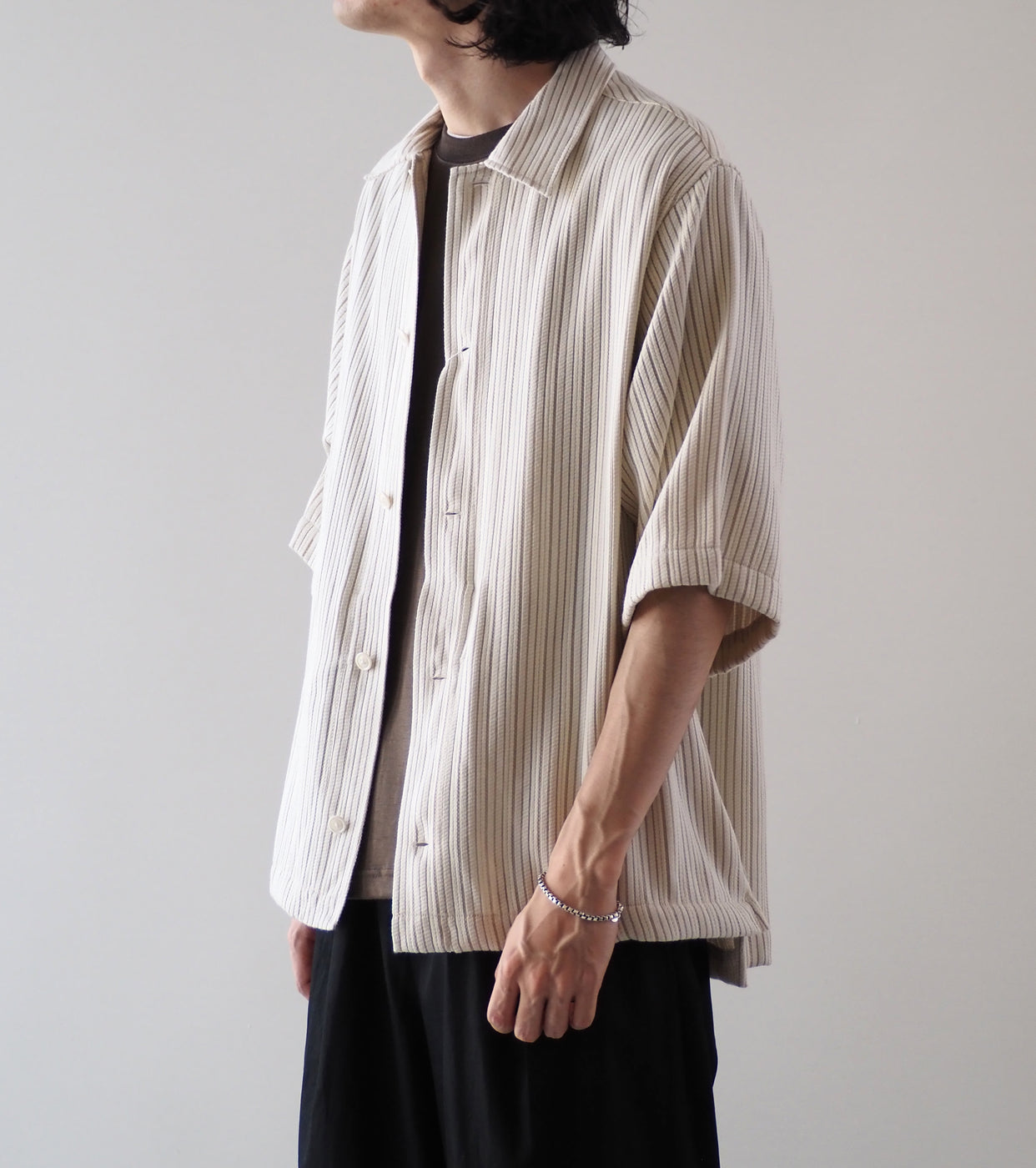 Nonnotte Draping Half Sleeve Shirt Type D Random Stripe Cord Jacquard, Turtledove