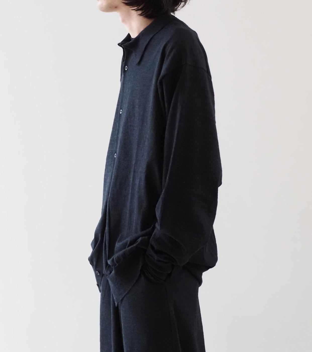 COMOLI Wool Collar Cardigan , Charcoal