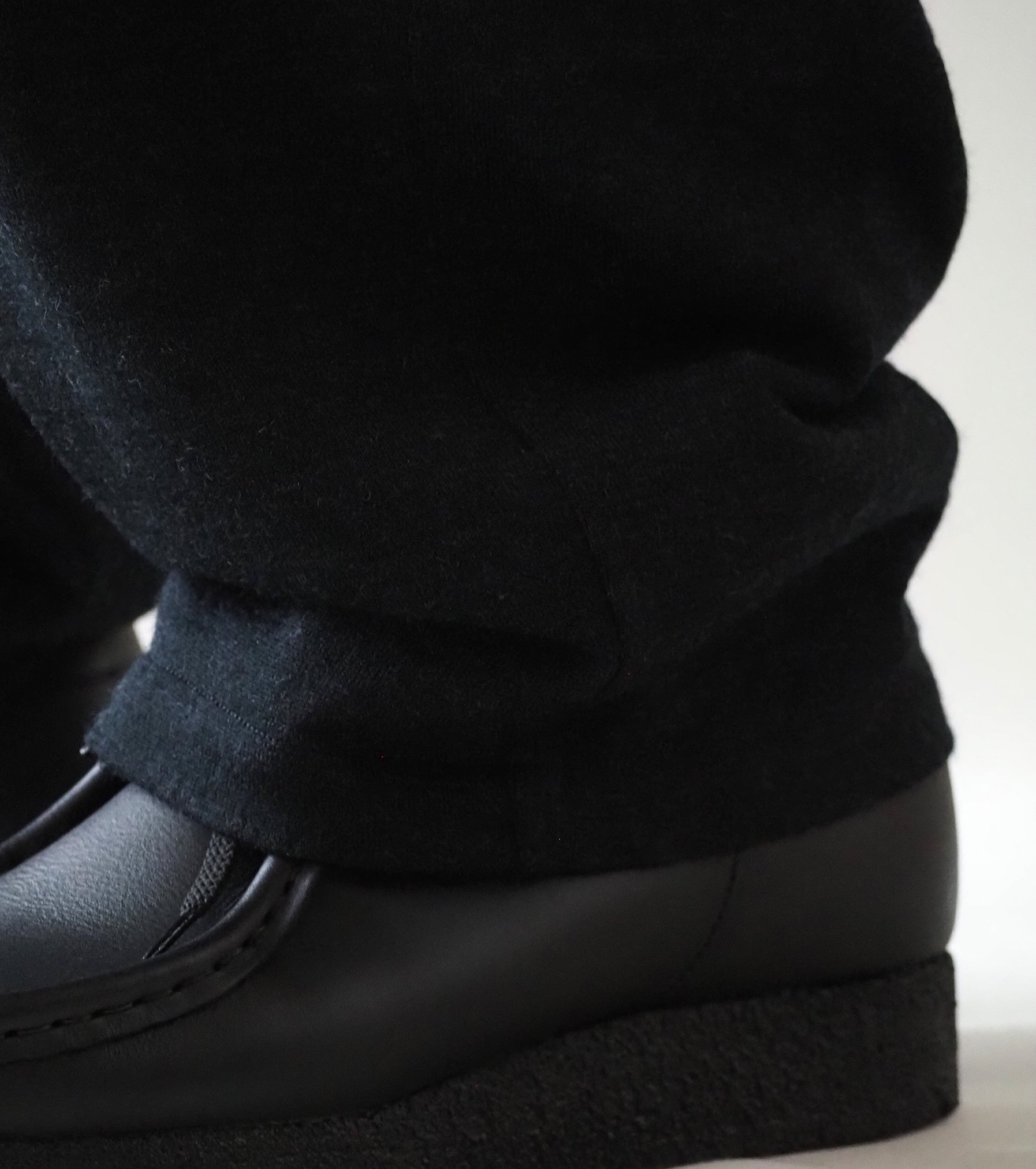 COMOLI Wool Knit Tapered Pants , Charcoal