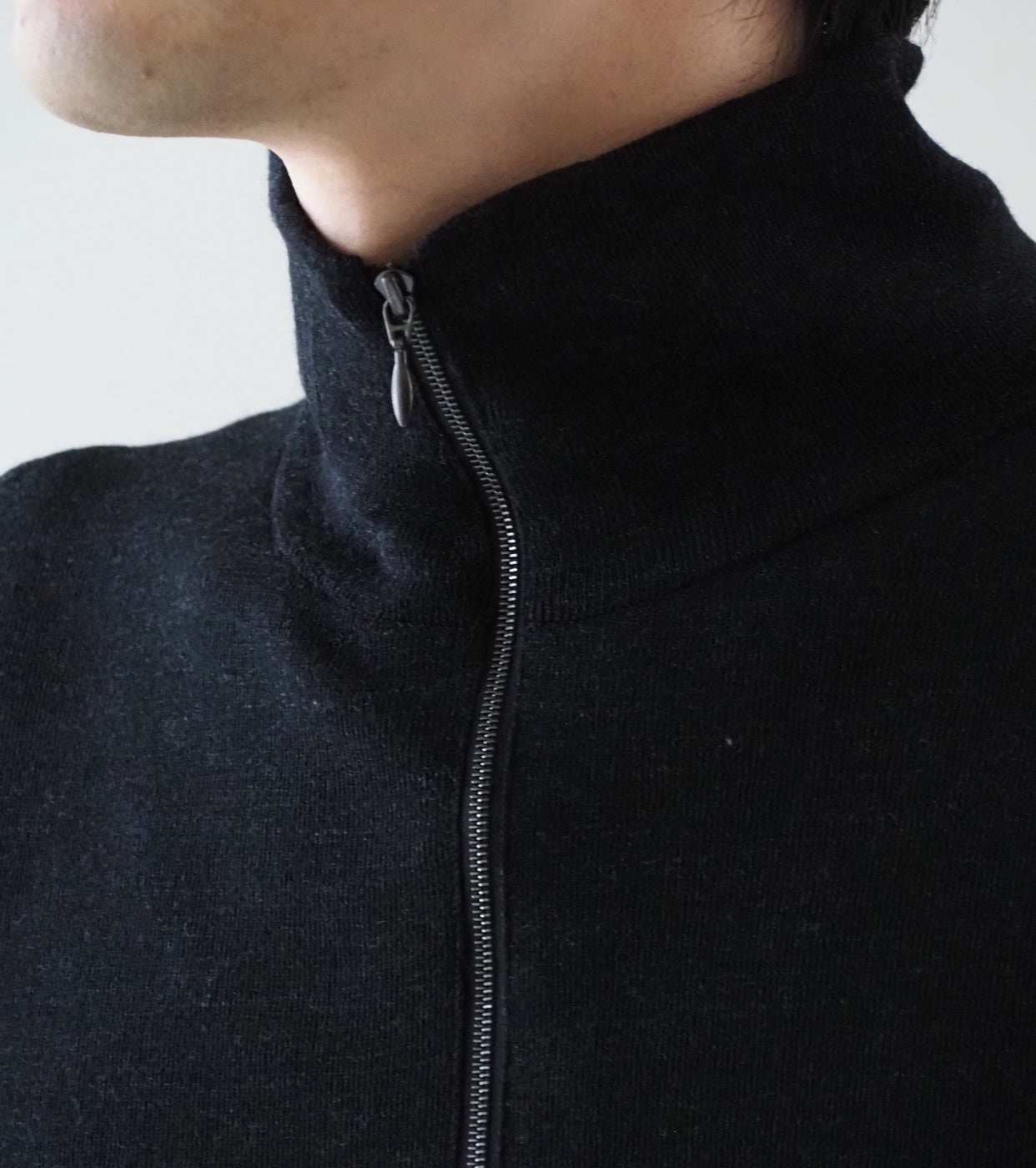 COMOLI ウール ハーフ ジップ ニット, Charcoal