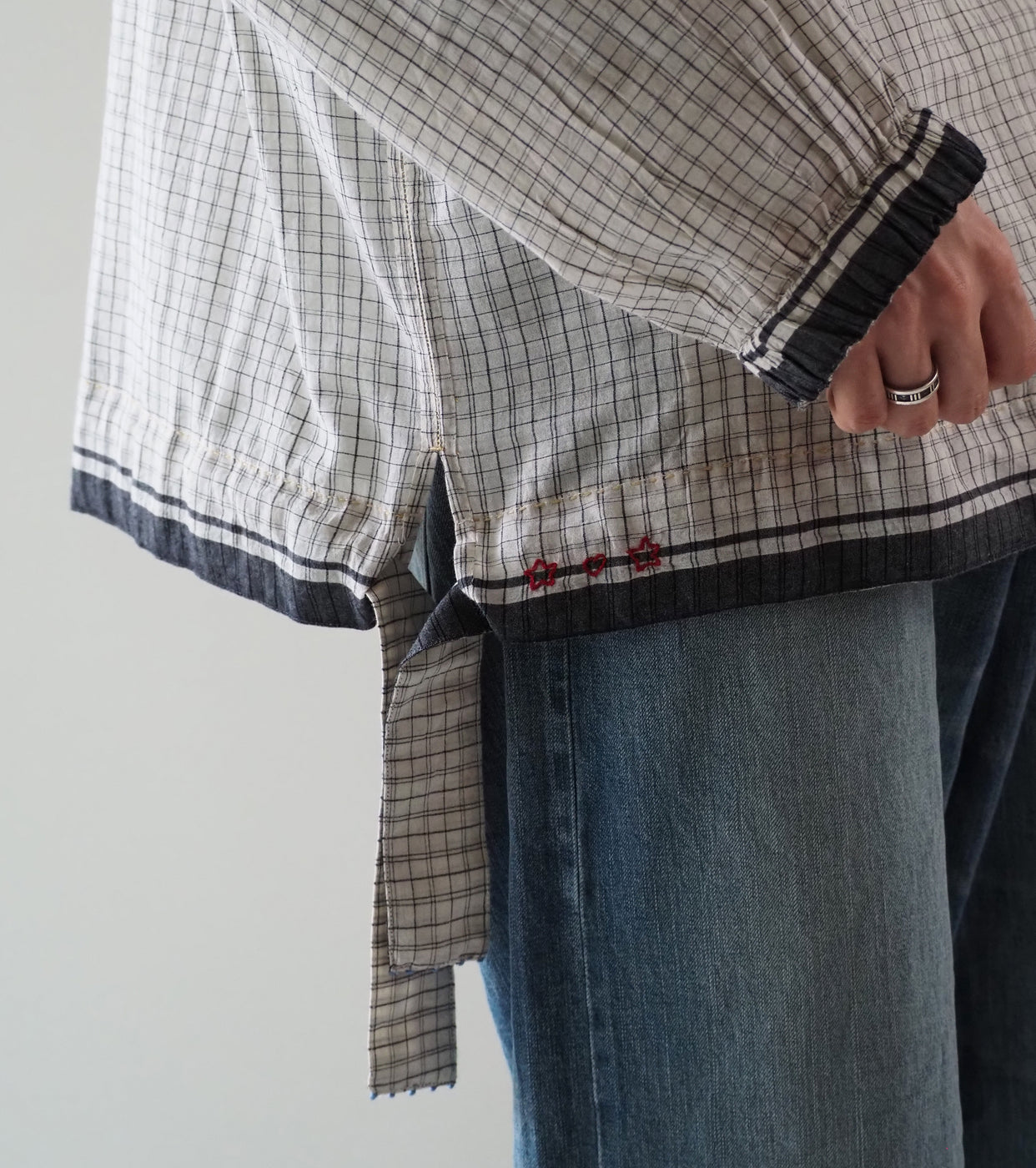 MAATEE & SONS GUPTA PARKA, White Black