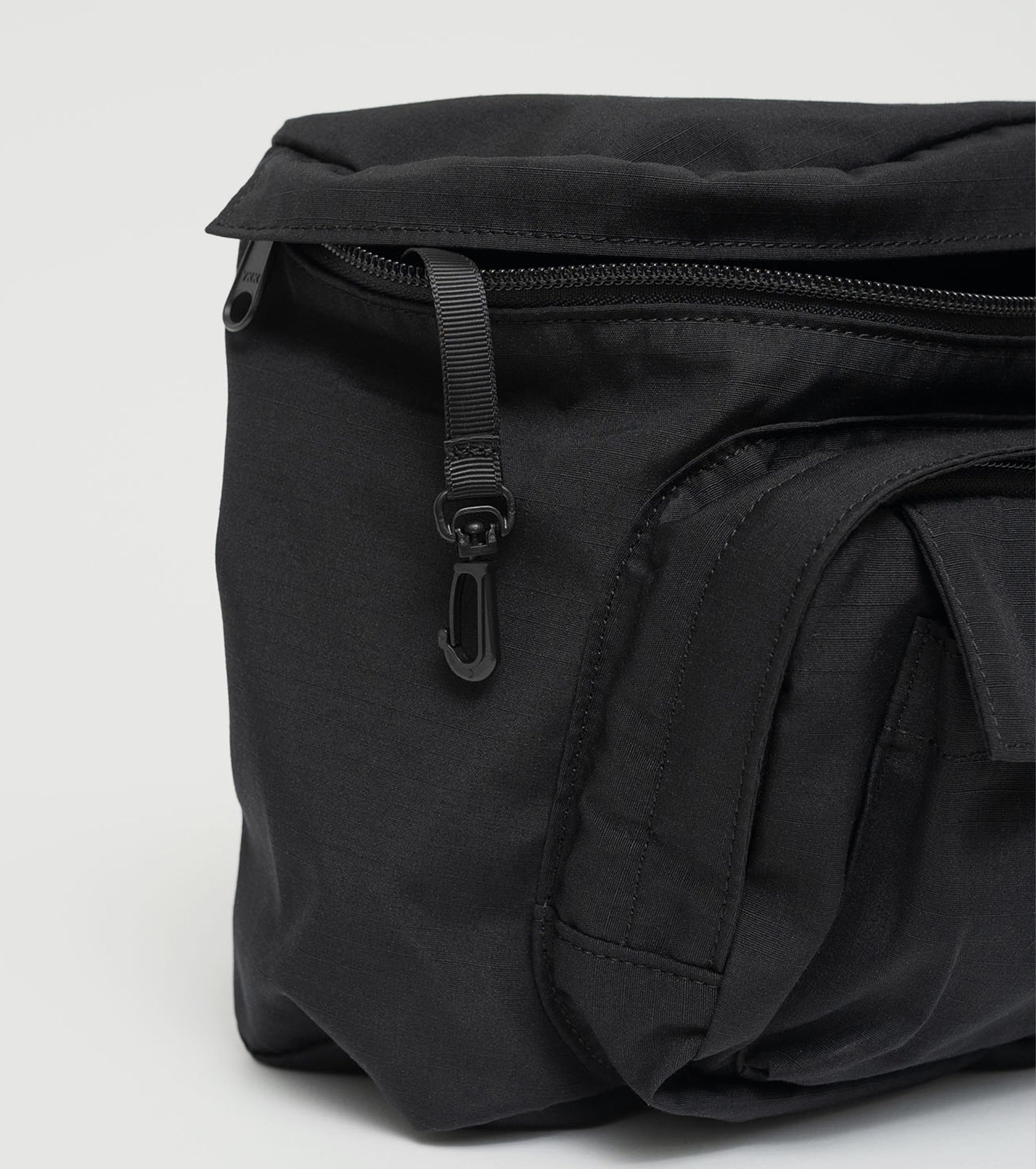 Mountain Wind Shoulder Bag ,  Black