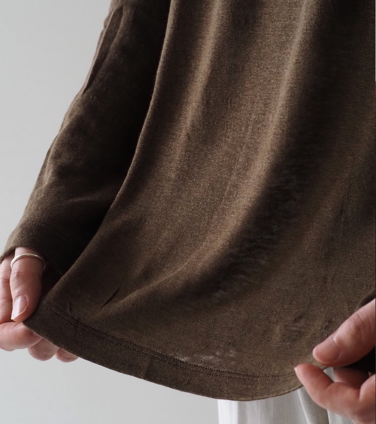 MAATEE＆SONS ロングスリーブ ボート ティー リネン 天竺 , Khaki