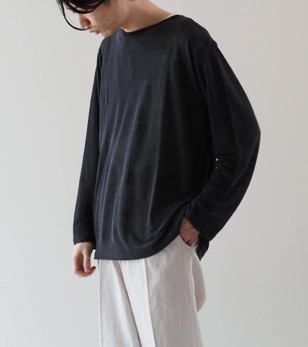 MAATEE＆SONS ロングスリーブ ボート ティー リネン 天竺 , Fade Black