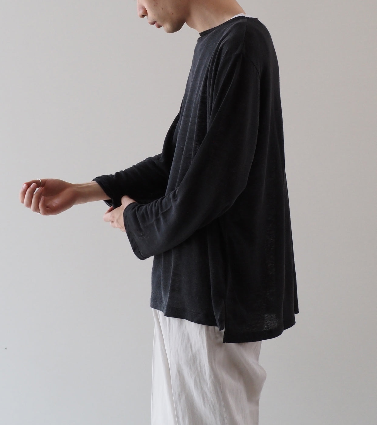 MAATEE＆SONS ロングスリーブ ボート ティー リネン 天竺 , Fade Black