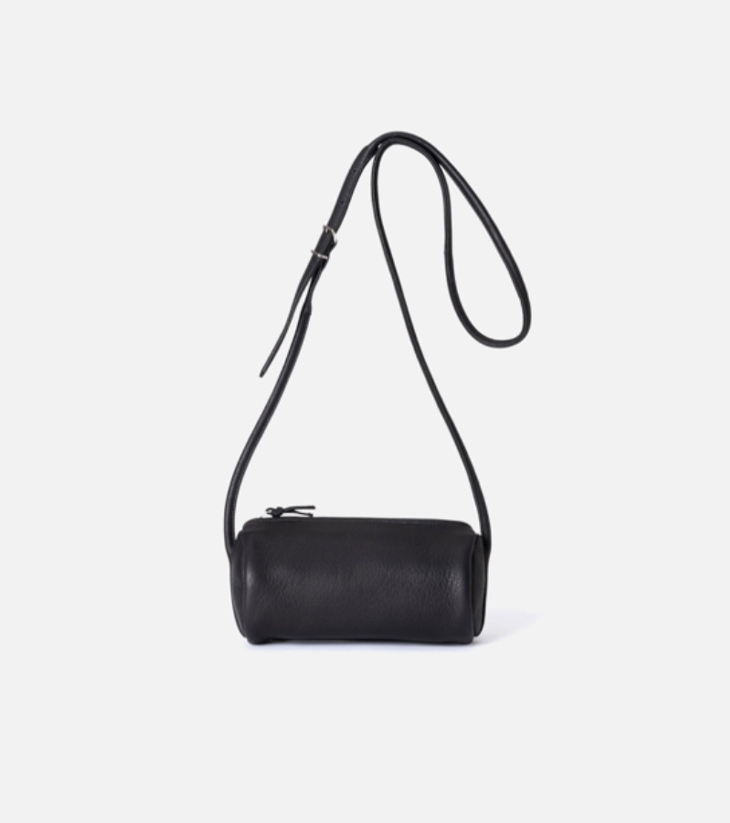 Aeta CYLINDER SHOULDER , Black