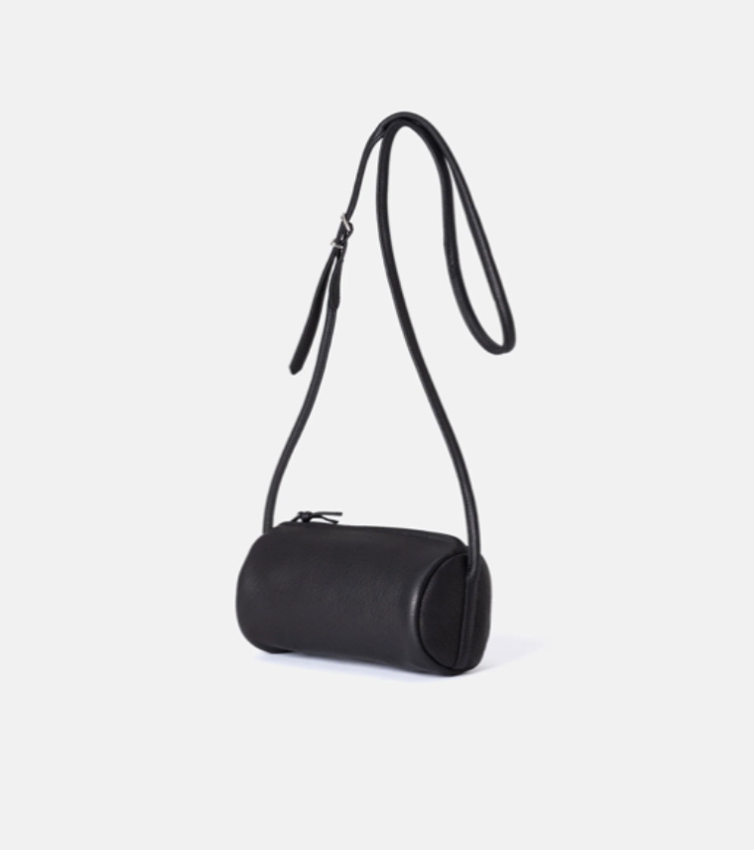 Aeta CYLINDER SHOULDER , Black