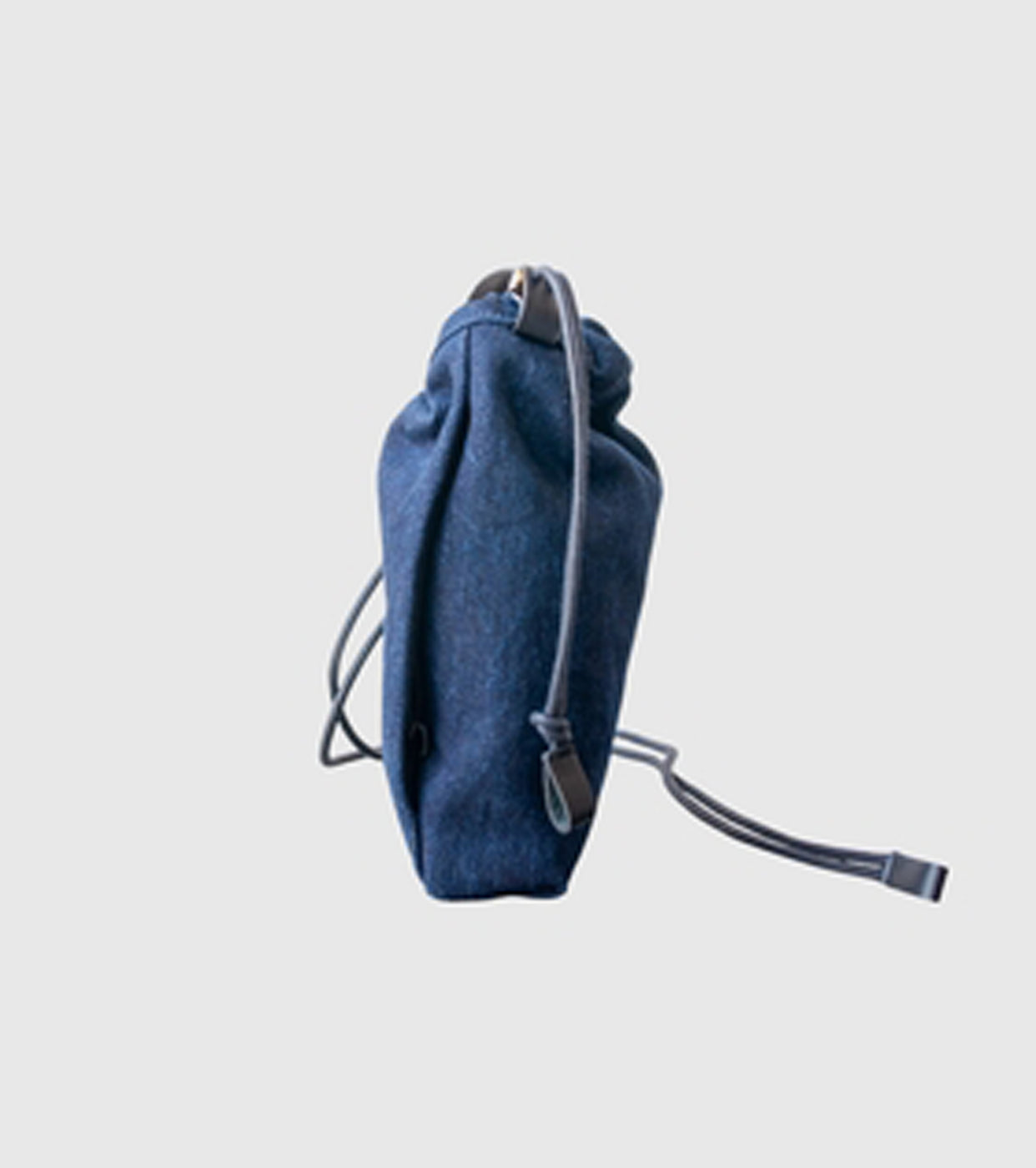 Texnh DRAWSTRING POUCH M / WASHED DENIM , Indigo