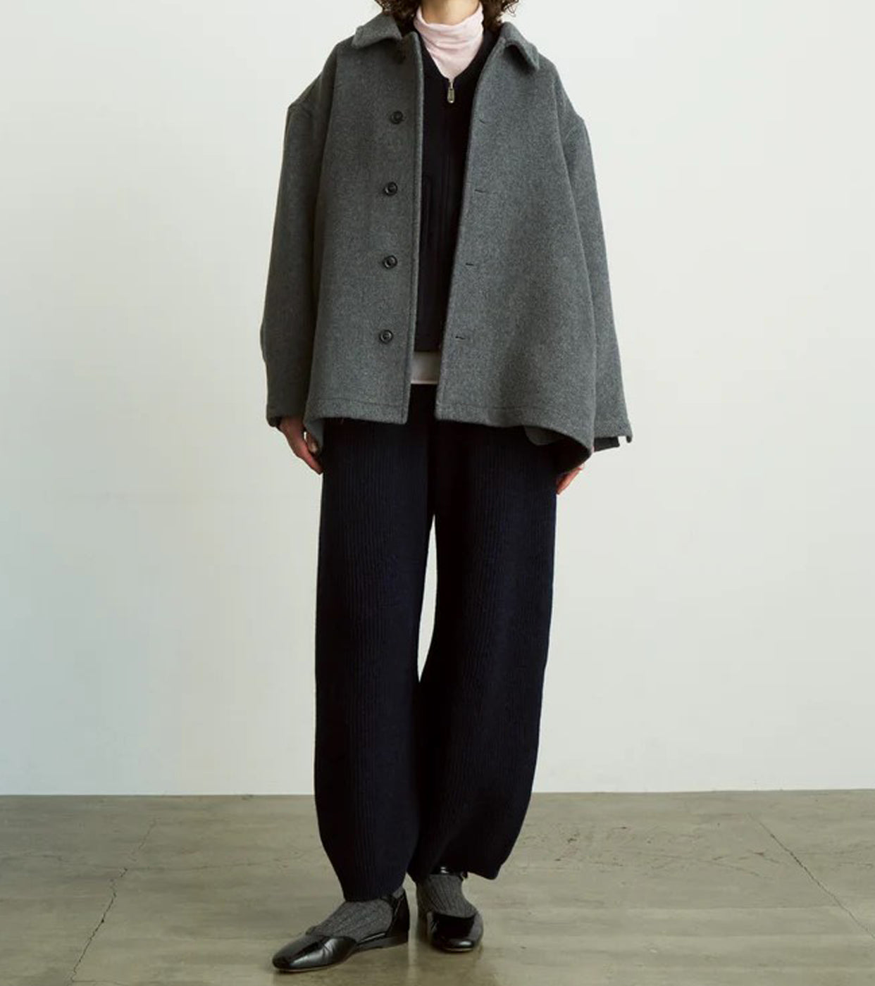 Unfil WOOLEN COTTON & EX.FINE LAMBS WOOL RIBBED-KNIT WIDE PANTS, Black Navy