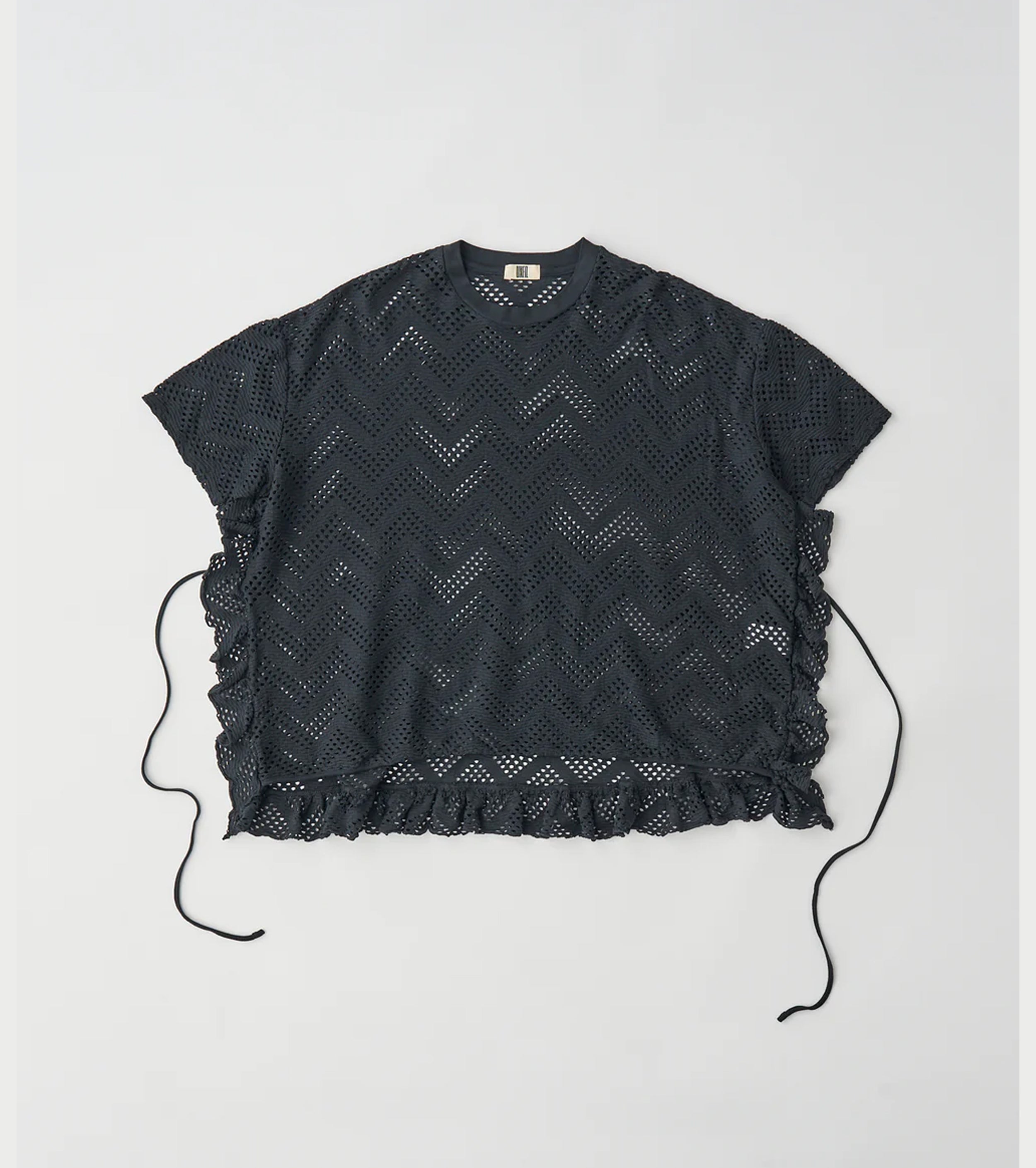 Unfil パターン メッシュ コットン ジャージー ラッフルド ティー, Washed Black