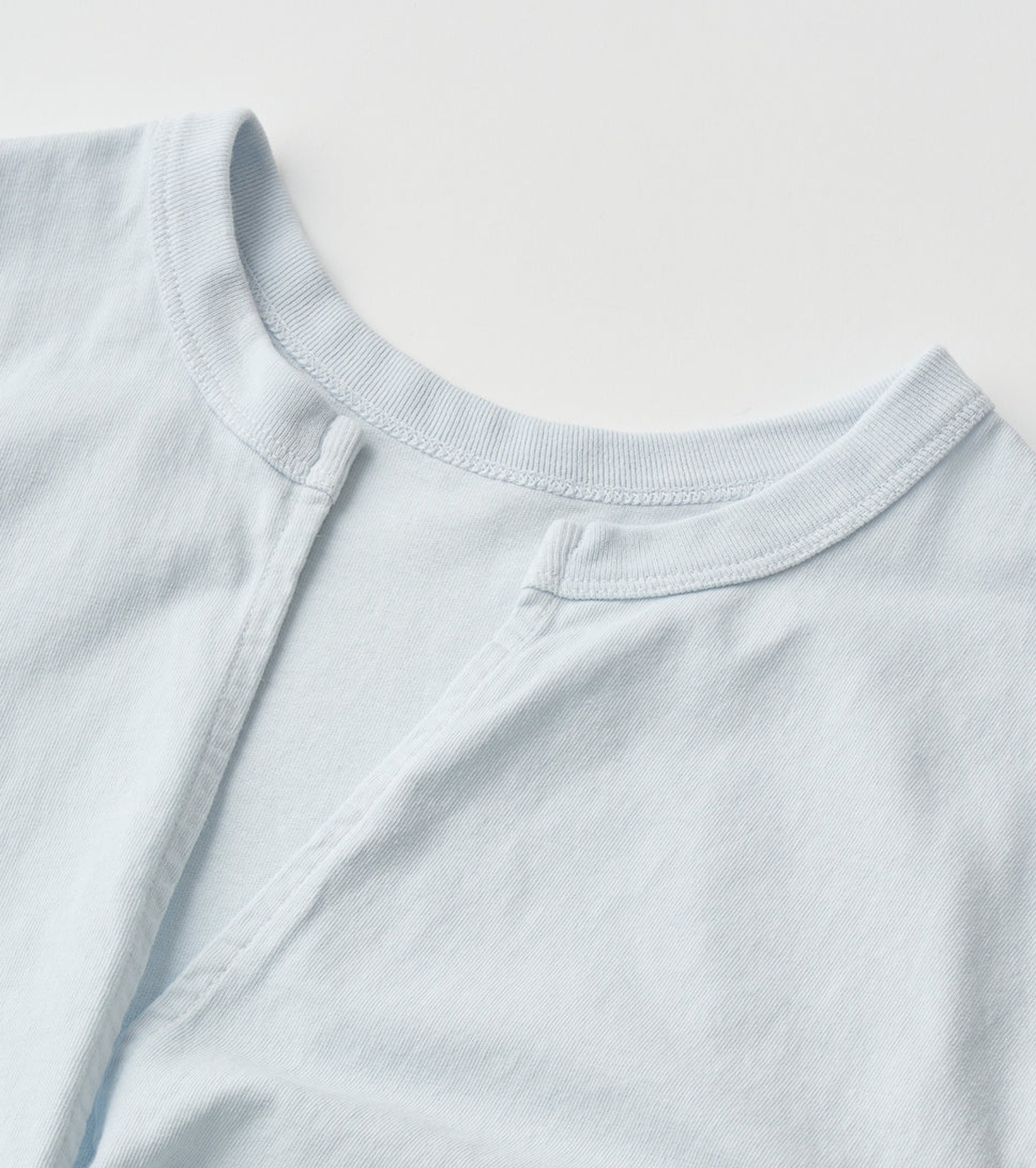Unfil COTTON OPEN-END YARN GARMENT DYEING WRAPPED-FRONT C/D, Mist Blue