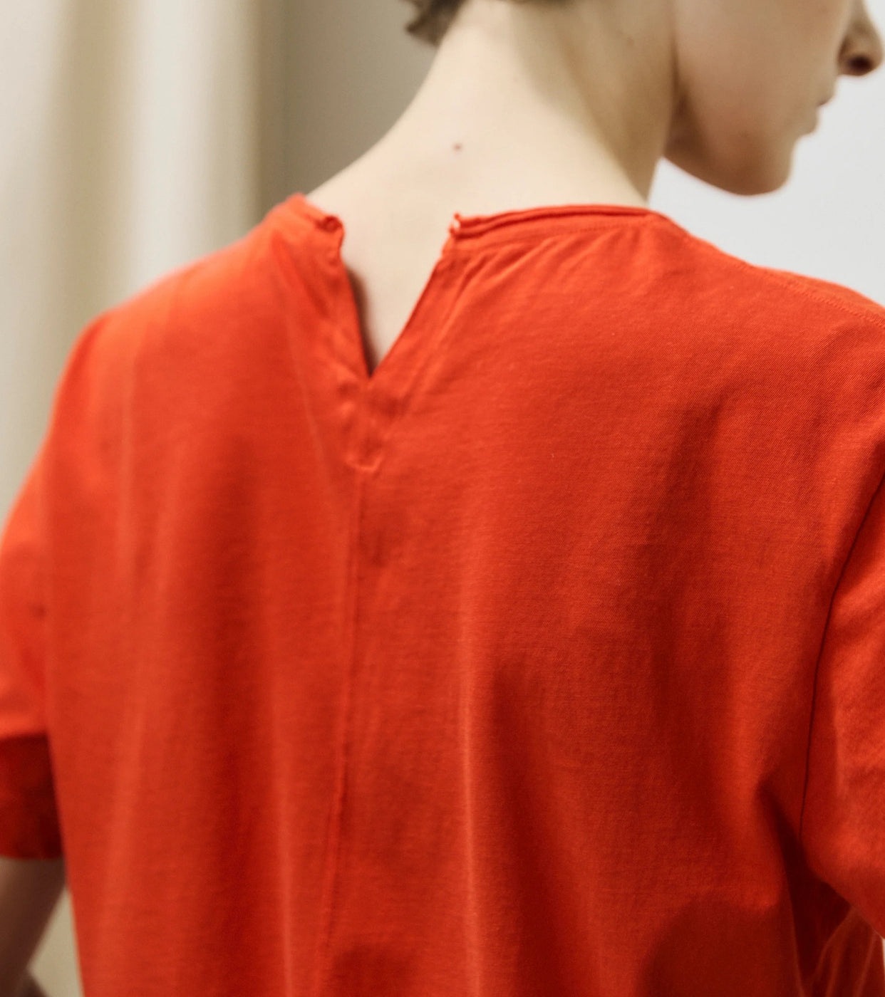 Unfil ツイスト コットン ジャージ ベーシック フィット Tシャツ, Tomato