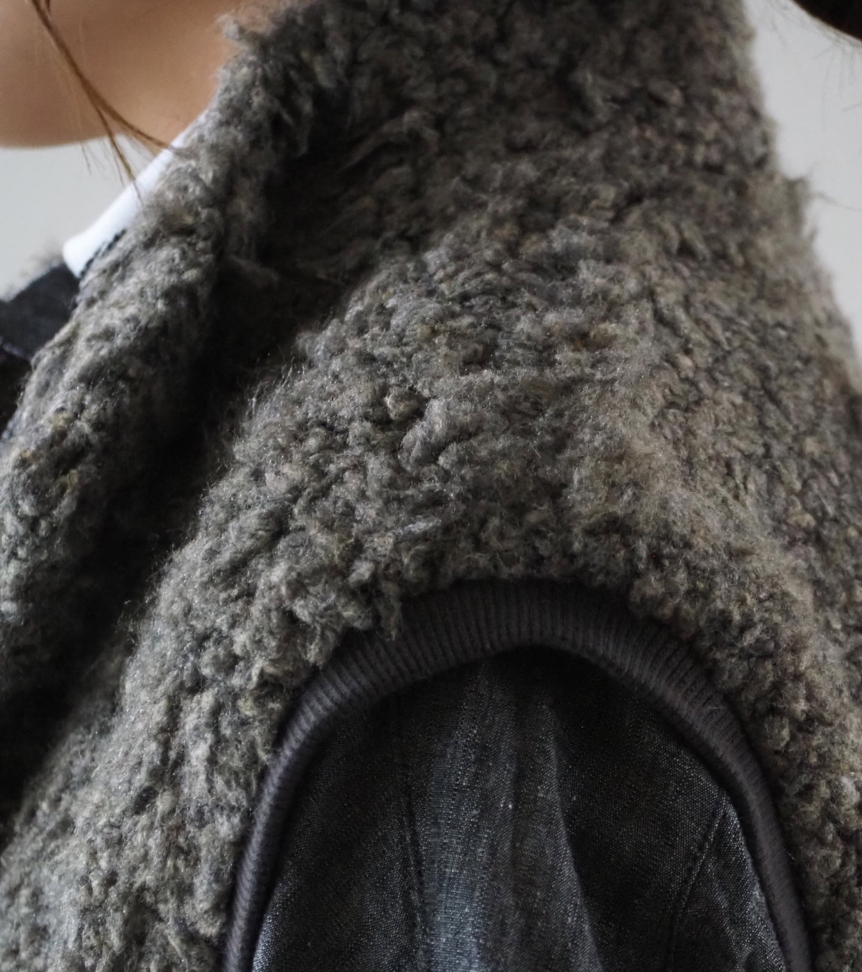 Yarmo ボア スリーブレス ジャケット ,  Grey