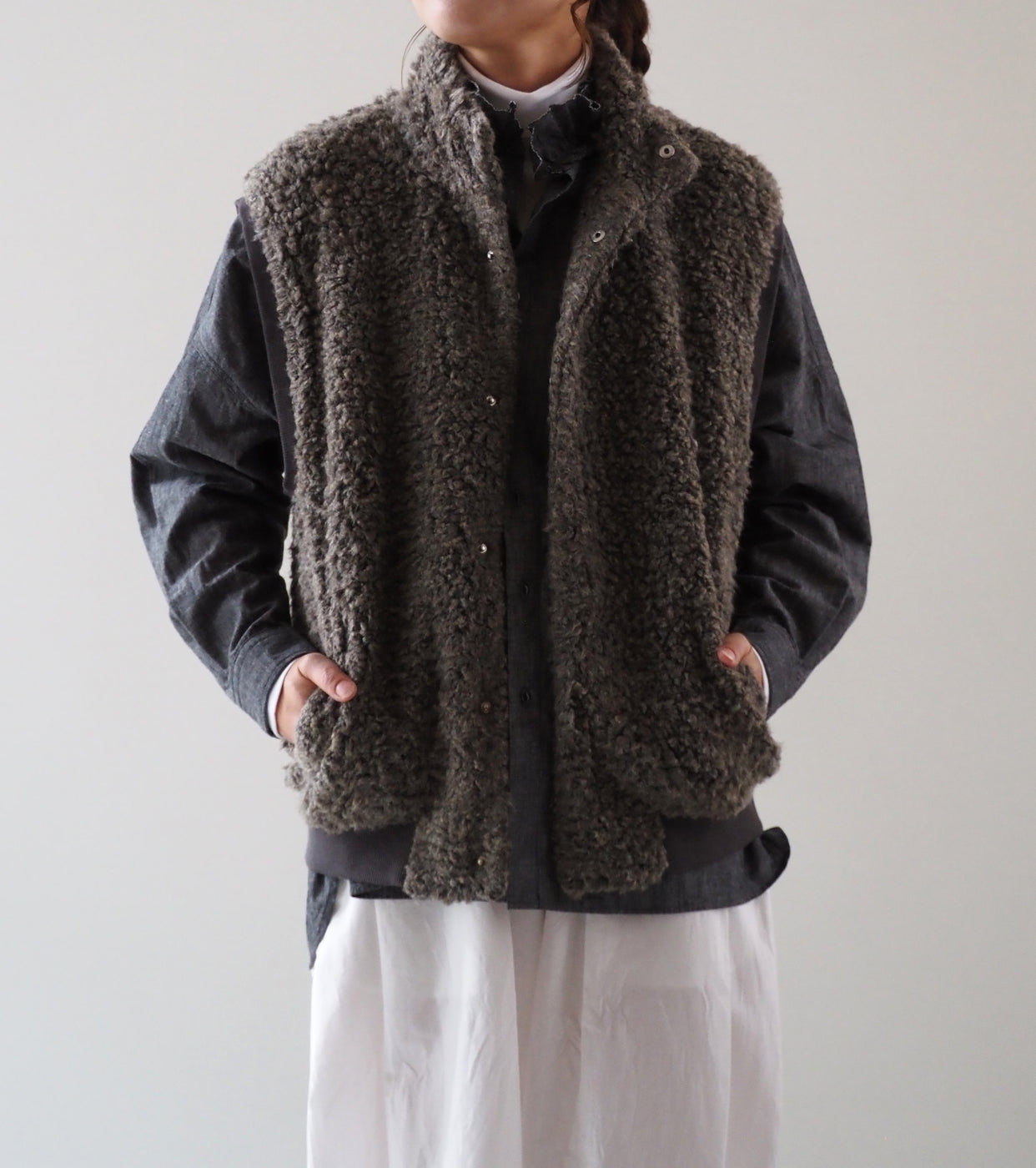Yarmo ボア スリーブレス ジャケット ,  Grey