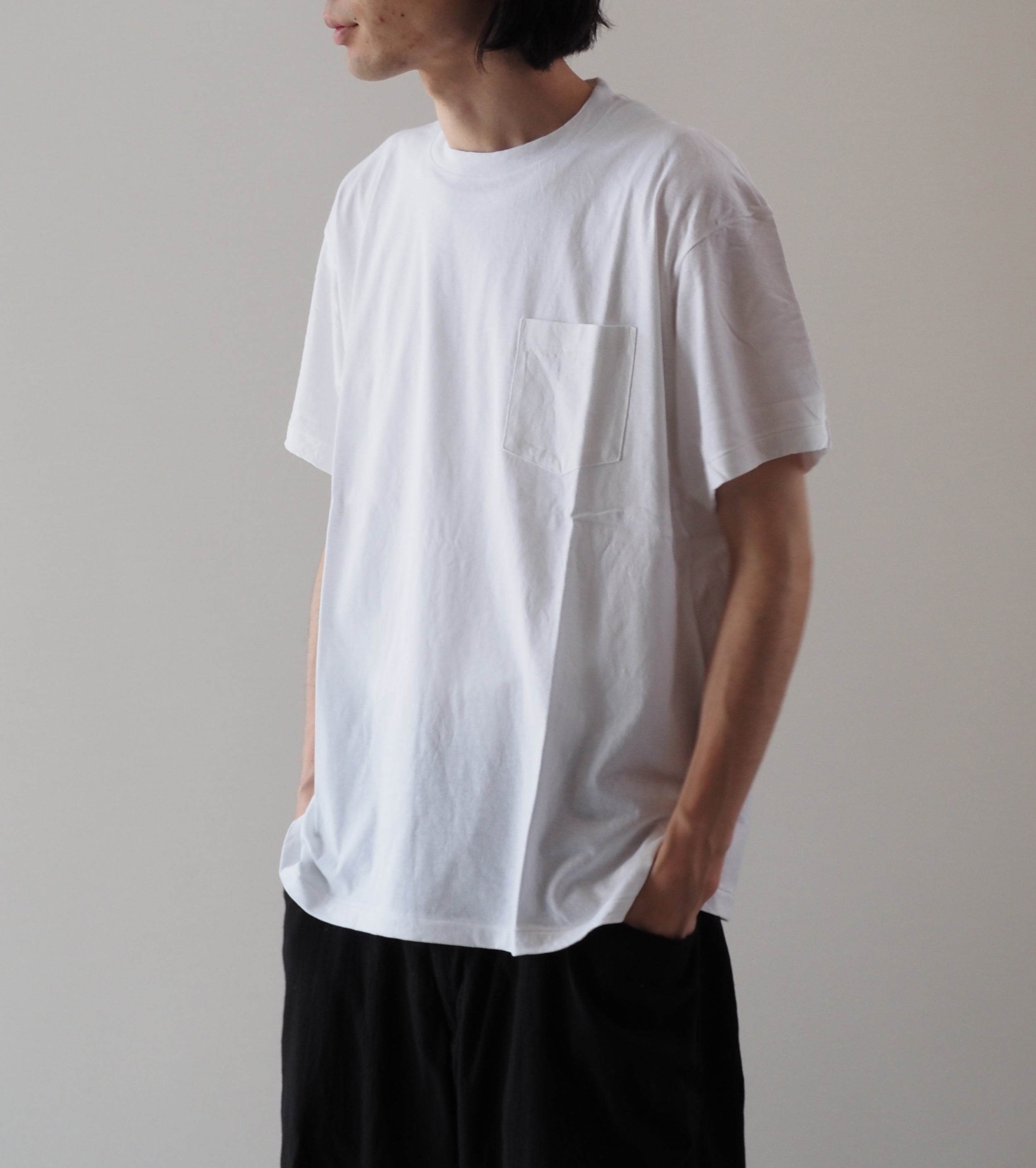 COMOLI | サープラス長袖Tシャツ（navy）- BARD