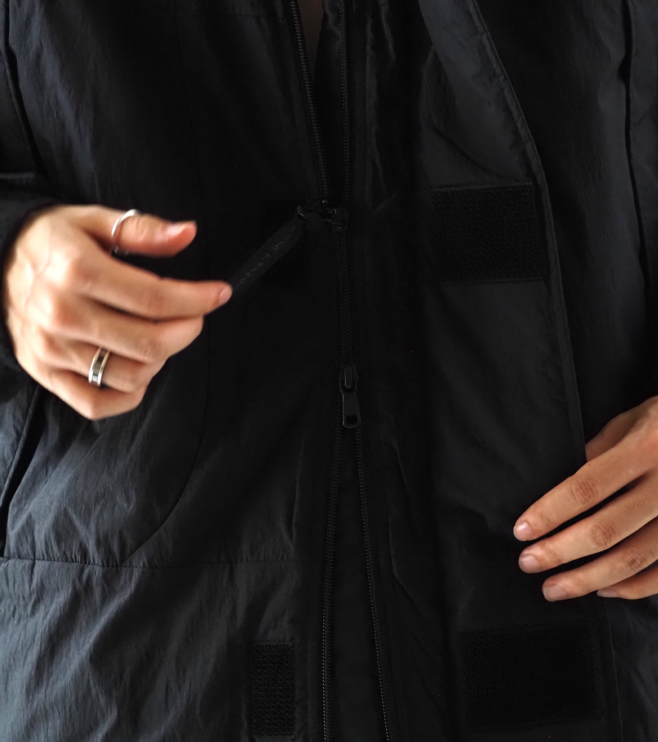 WILD THINGS モンスターパーカー タイプ2 , Black