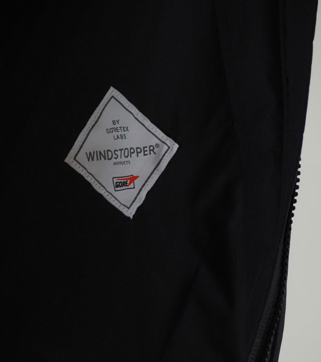 Goldwin Windstopper by GORE-TEX Labs Puffy Vest ＜UNISEX＞,   Black