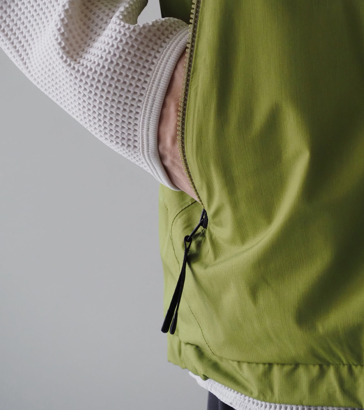 Goldwin Windstopper by GORE-TEX Labs Puffy Vest ＜UNISEX＞,  Sencha Green