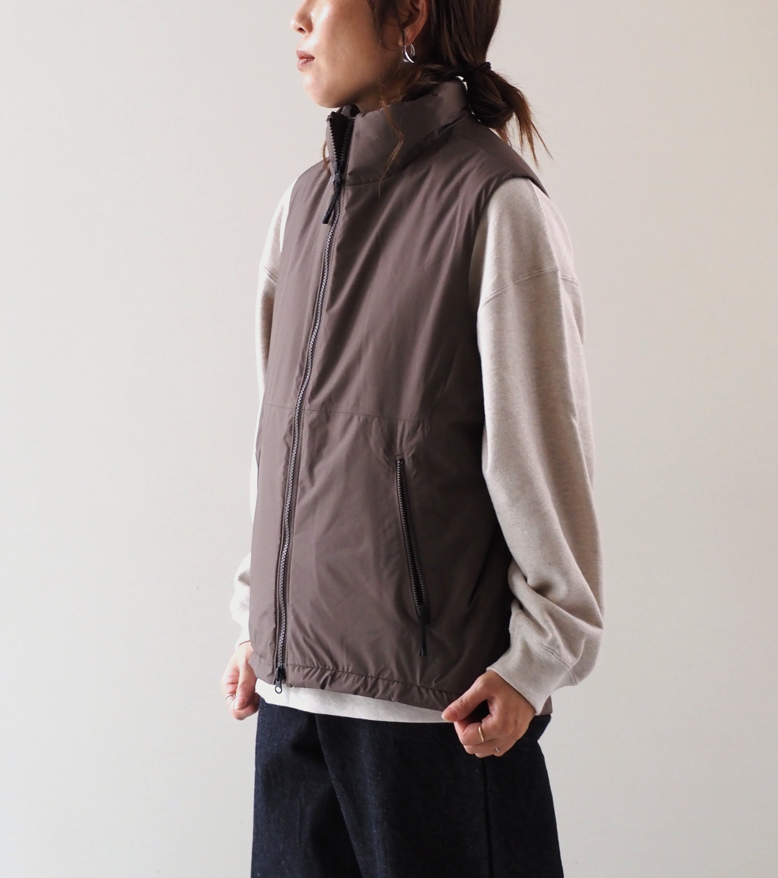 Goldwin Windstopper by GORE-TEX Labs Puffy Vest ＜UNISEX＞,   Taupe Mocha