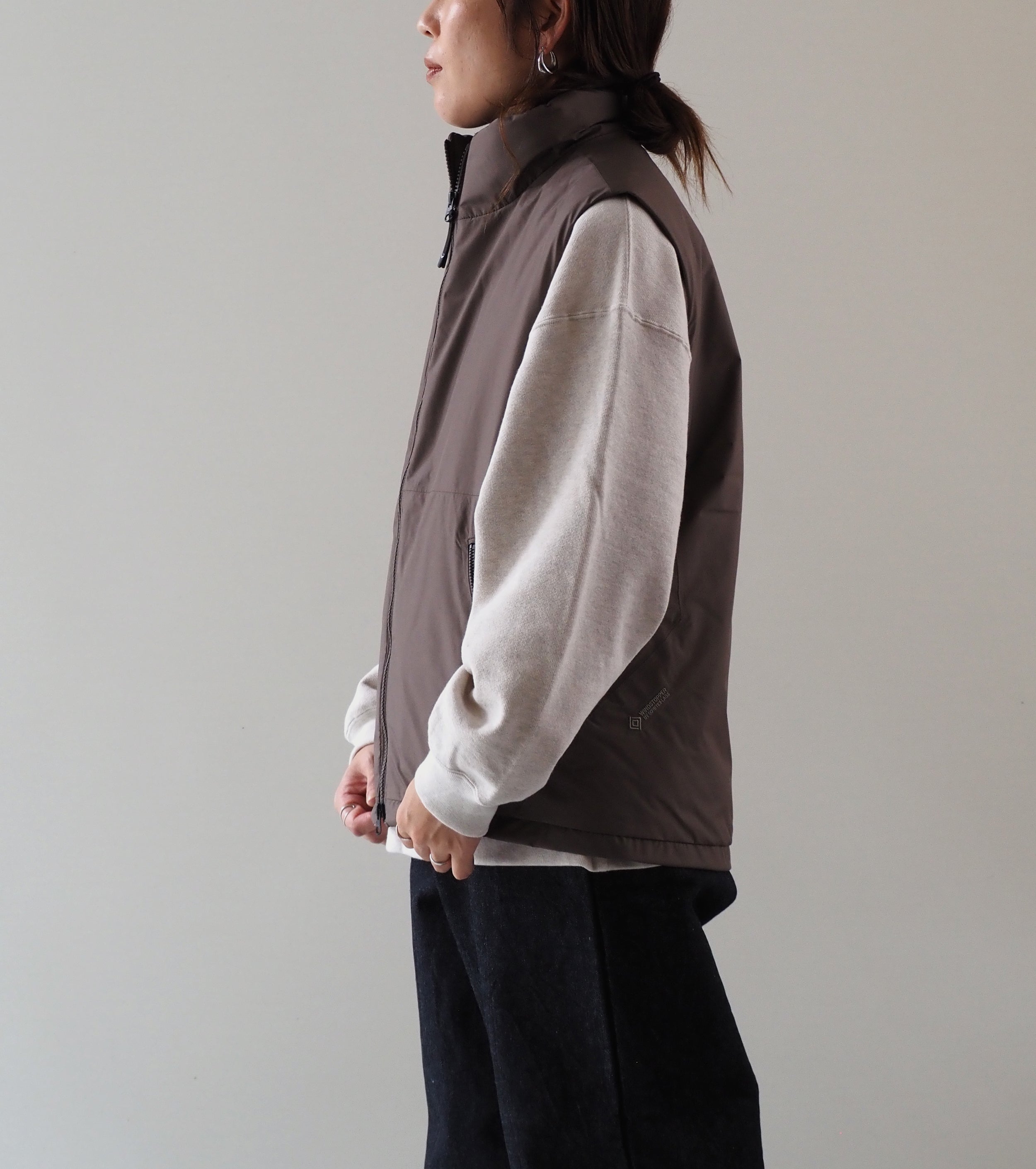 Goldwin Windstopper by GORE-TEX Labs Puffy Vest ＜UNISEX＞,   Taupe Mocha
