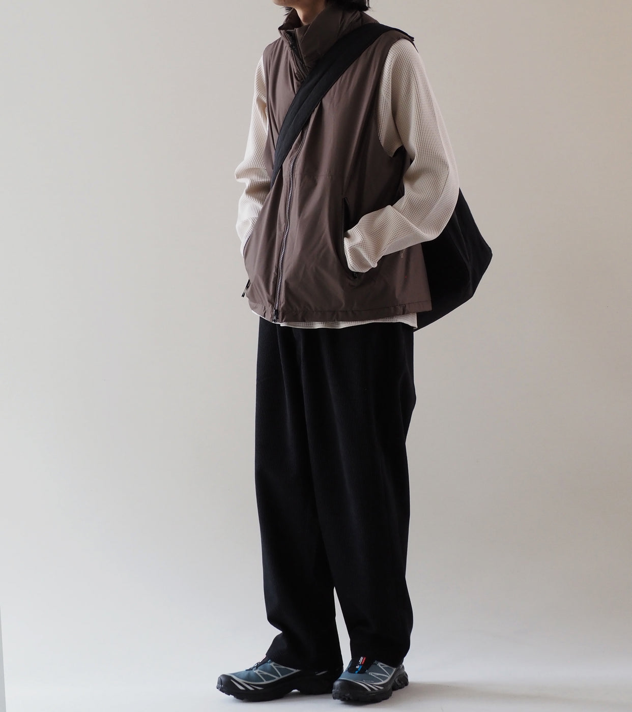 Goldwin Windstopper by GORE-TEX Labs Puffy Vest ＜UNISEX＞,   Taupe Mocha