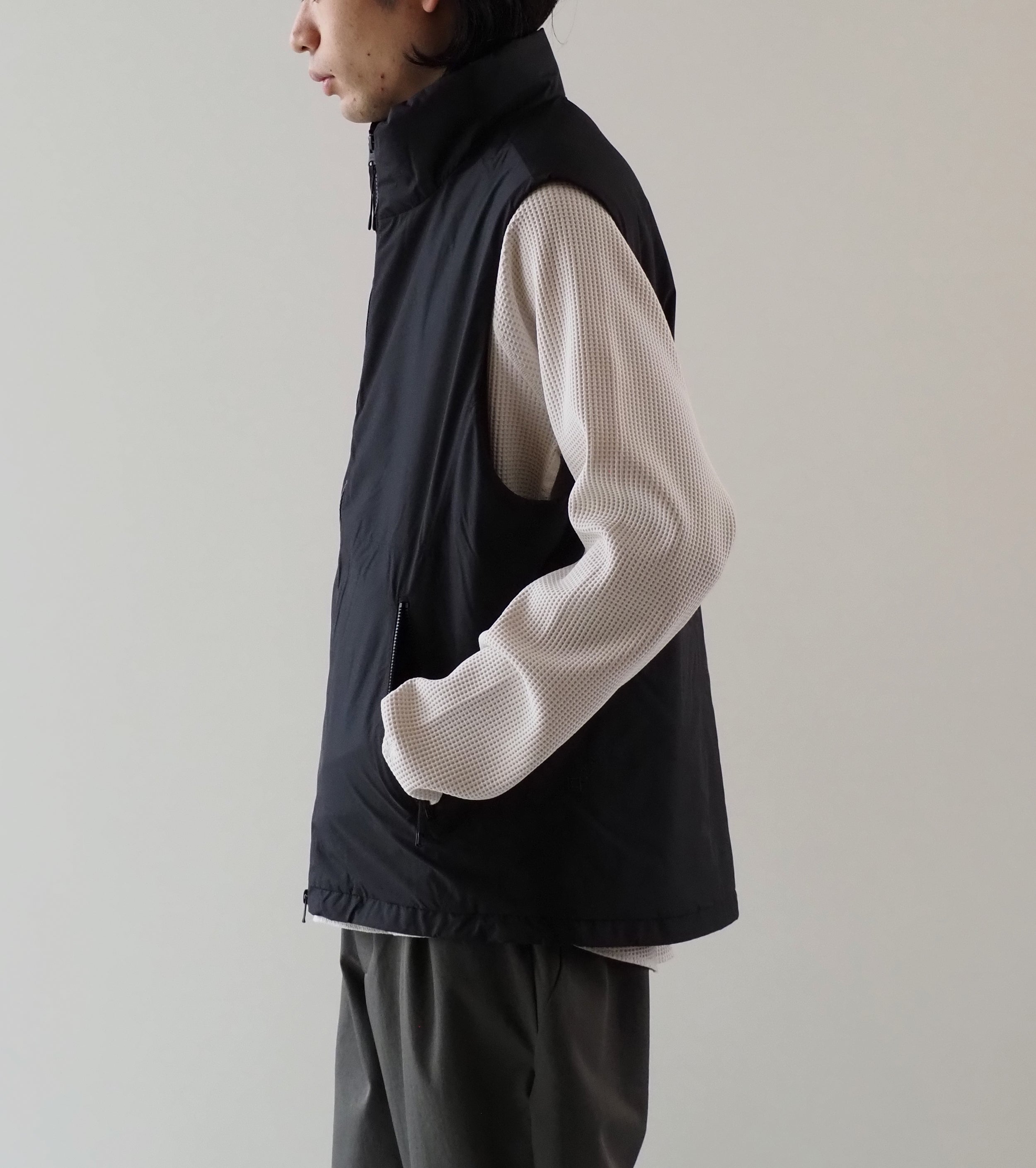 Goldwin Windstopper by GORE-TEX Labs Puffy Vest ＜UNISEX＞,   Black