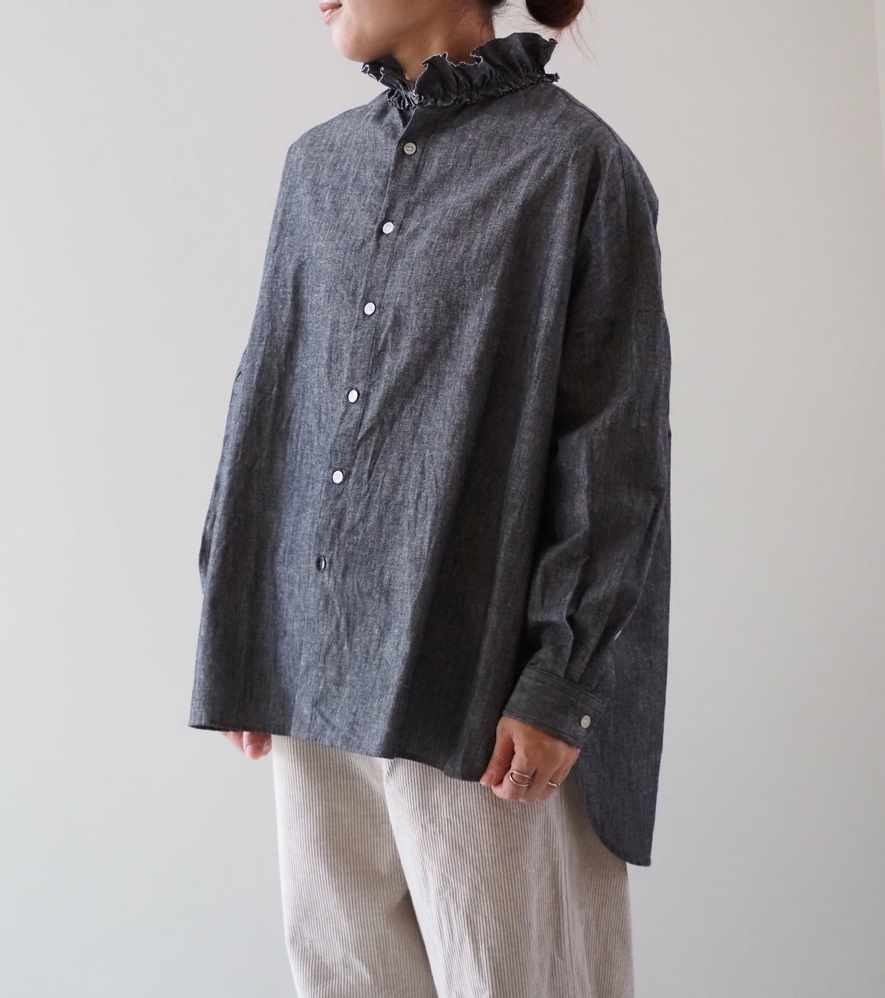 Yarmo ラッフル シャツ ダンガリー , Black