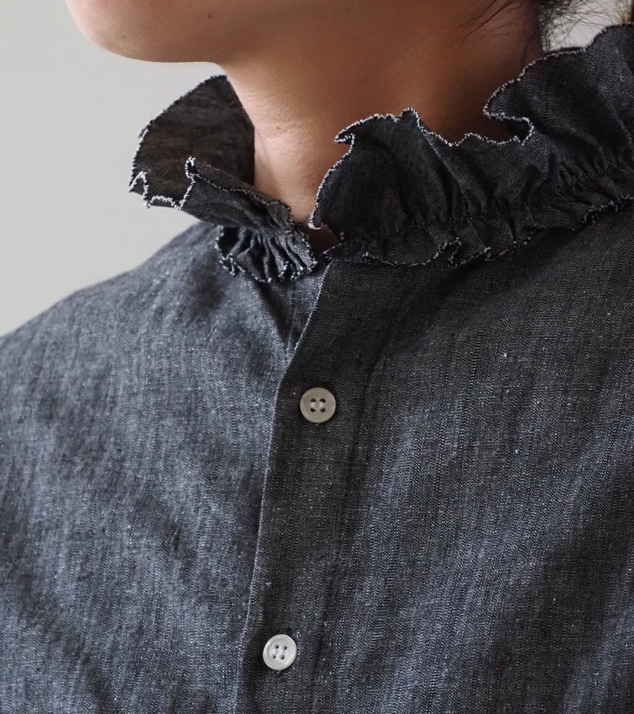 Yarmo ラッフル シャツ ダンガリー , Black