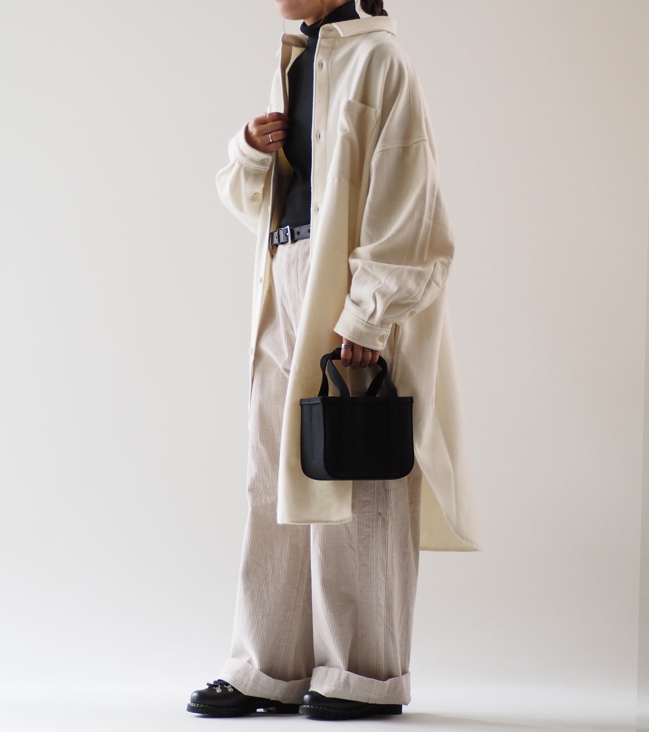Yarmo メルトン オーバーサイズ シャツ , Off White