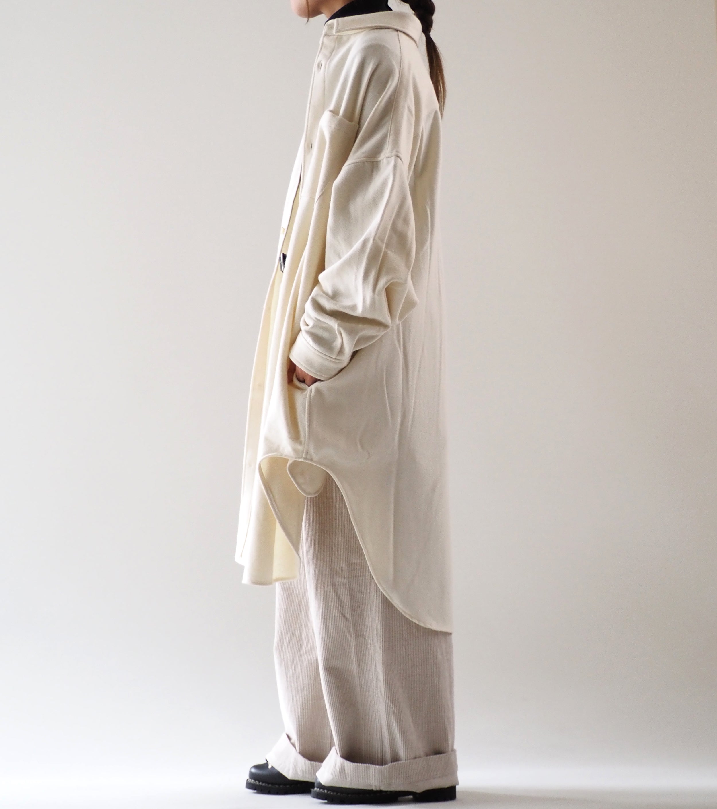 Yarmo メルトン オーバーサイズ シャツ , Off White
