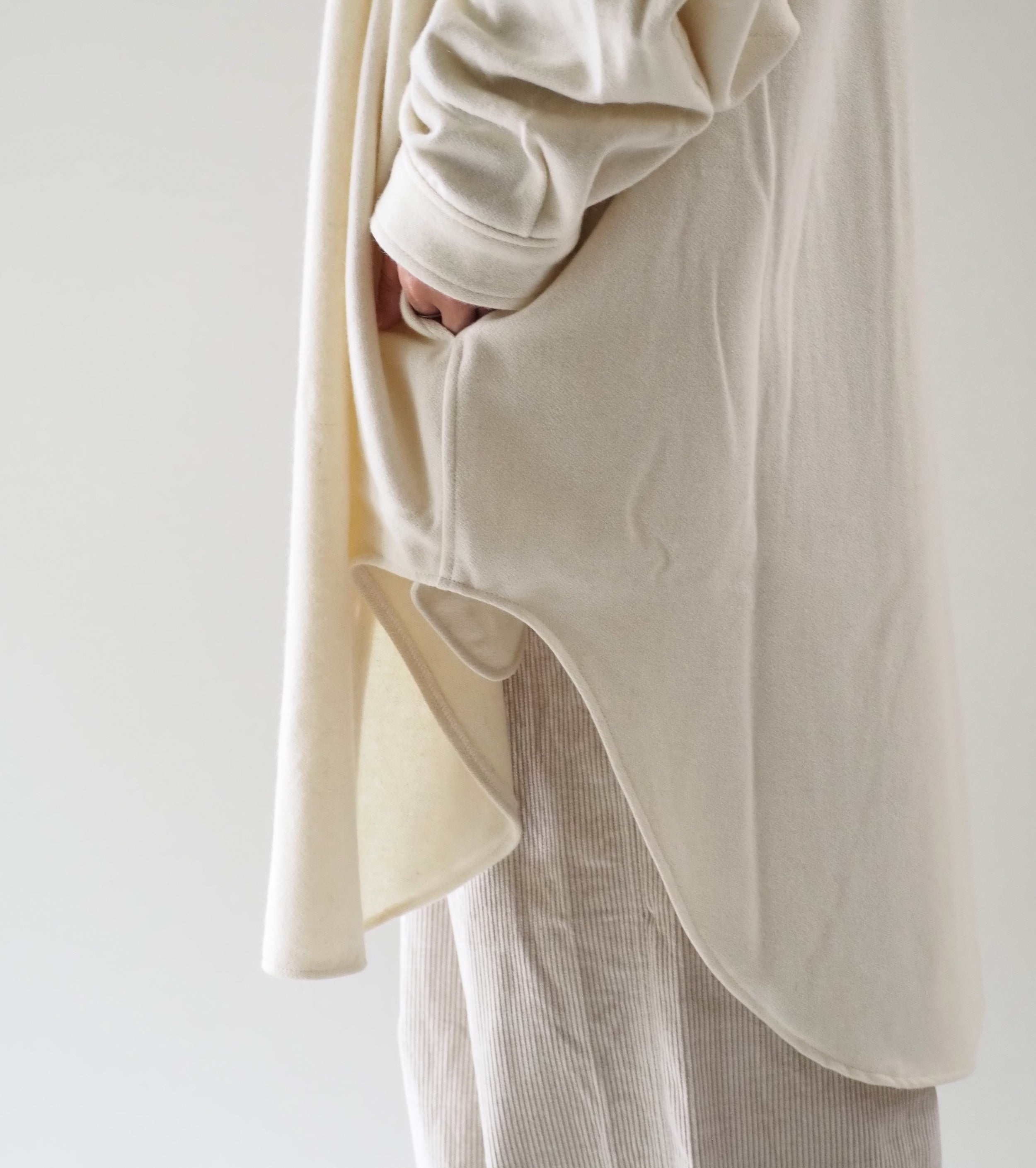Yarmo メルトン オーバーサイズ シャツ , Off White