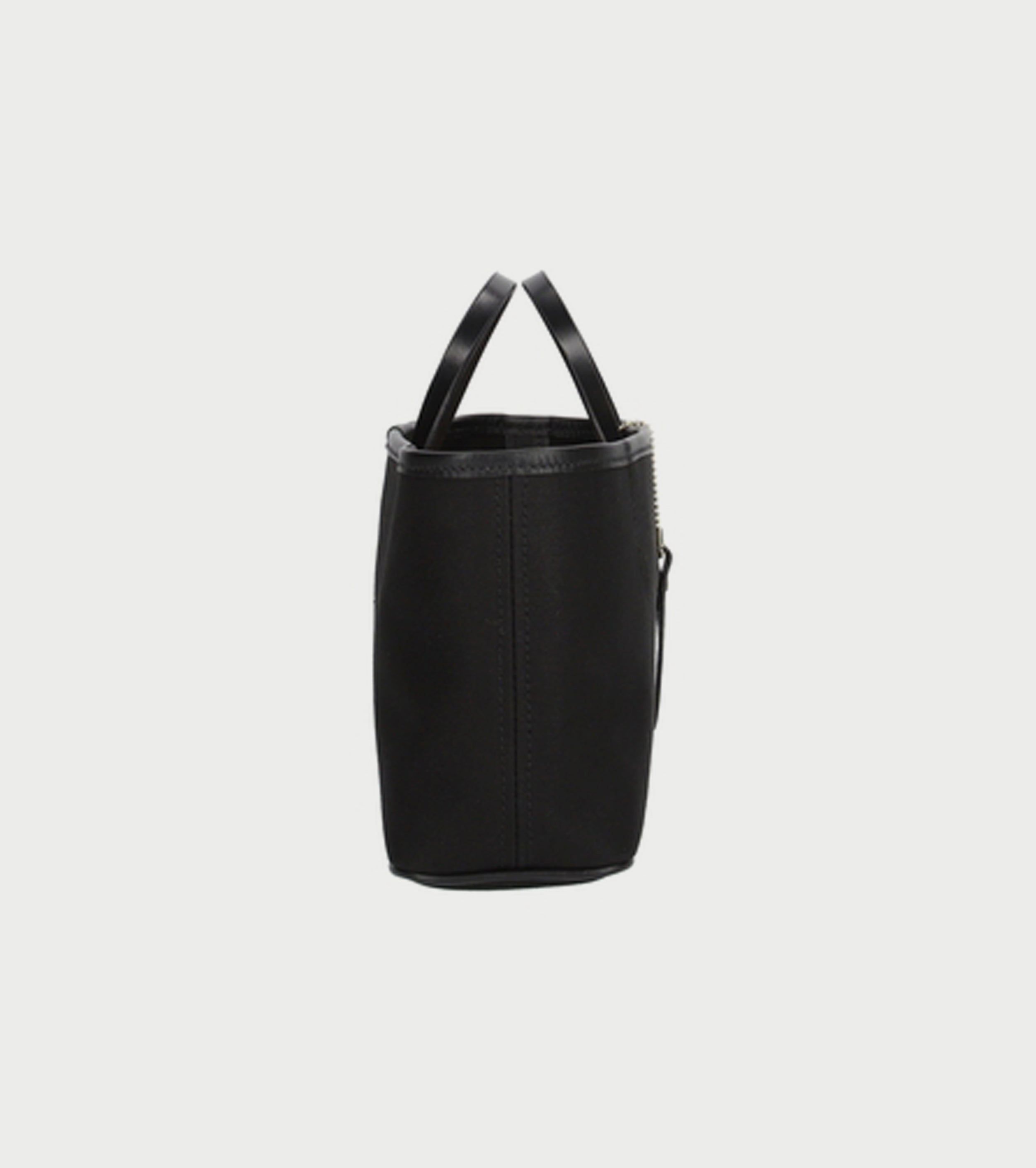 Brady ALDER , Black
