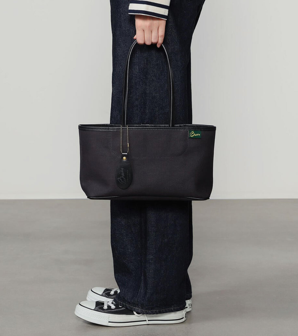 Brady ALDER , Black