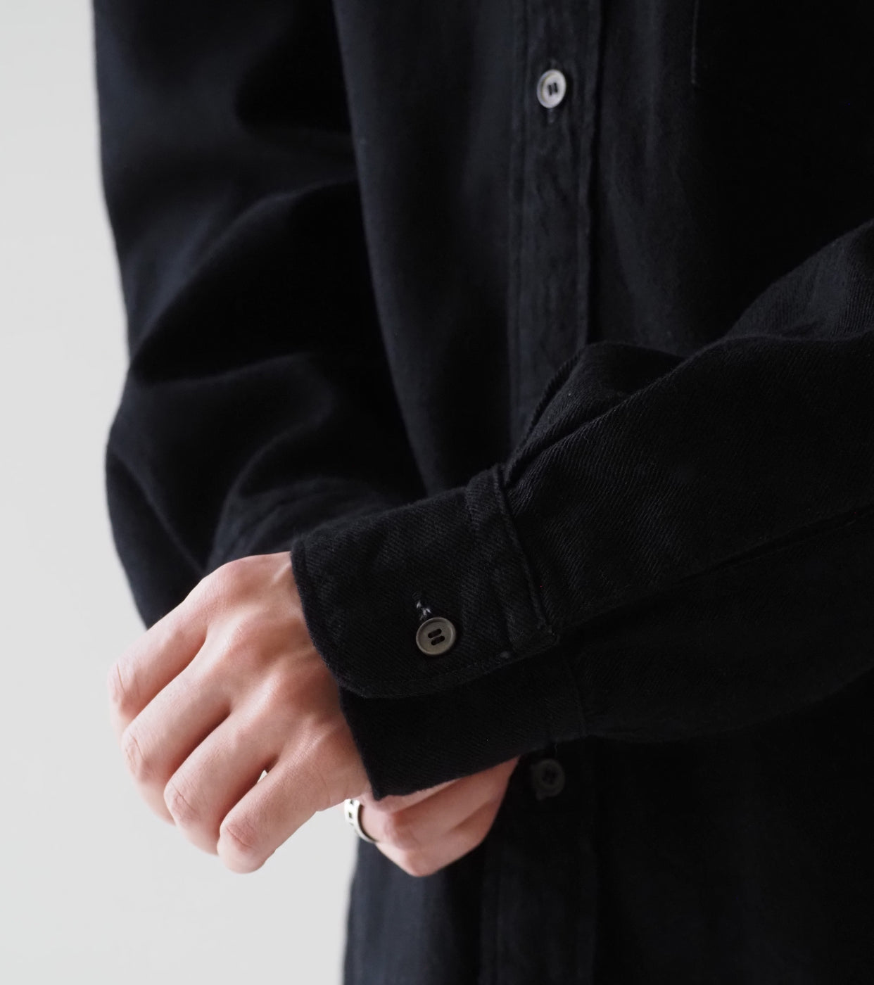 Bauth BAUTH ツイル シャツ , Black – Navyblue