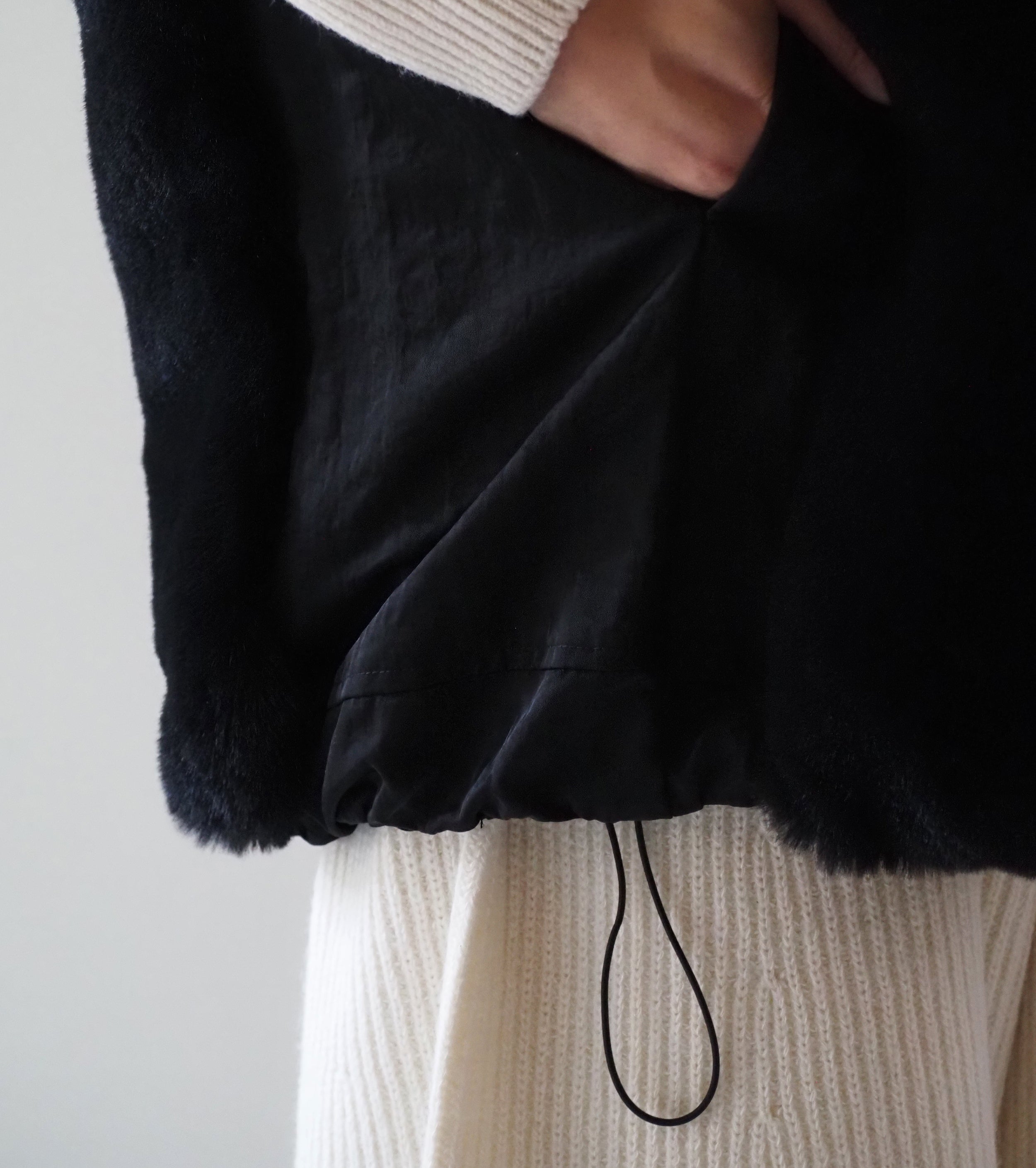 ALWEL  REVERSIBLE SLEEVELESS JACKET  ,Black