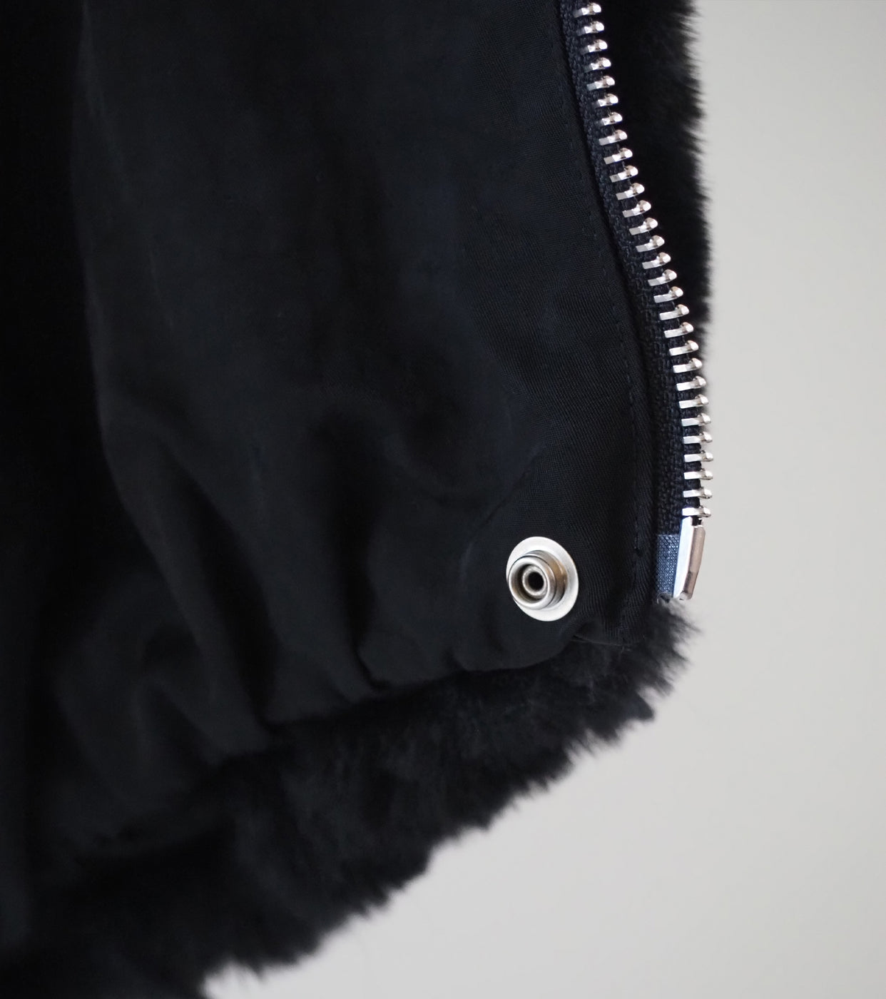 ALWEL  REVERSIBLE SLEEVELESS JACKET  ,Black