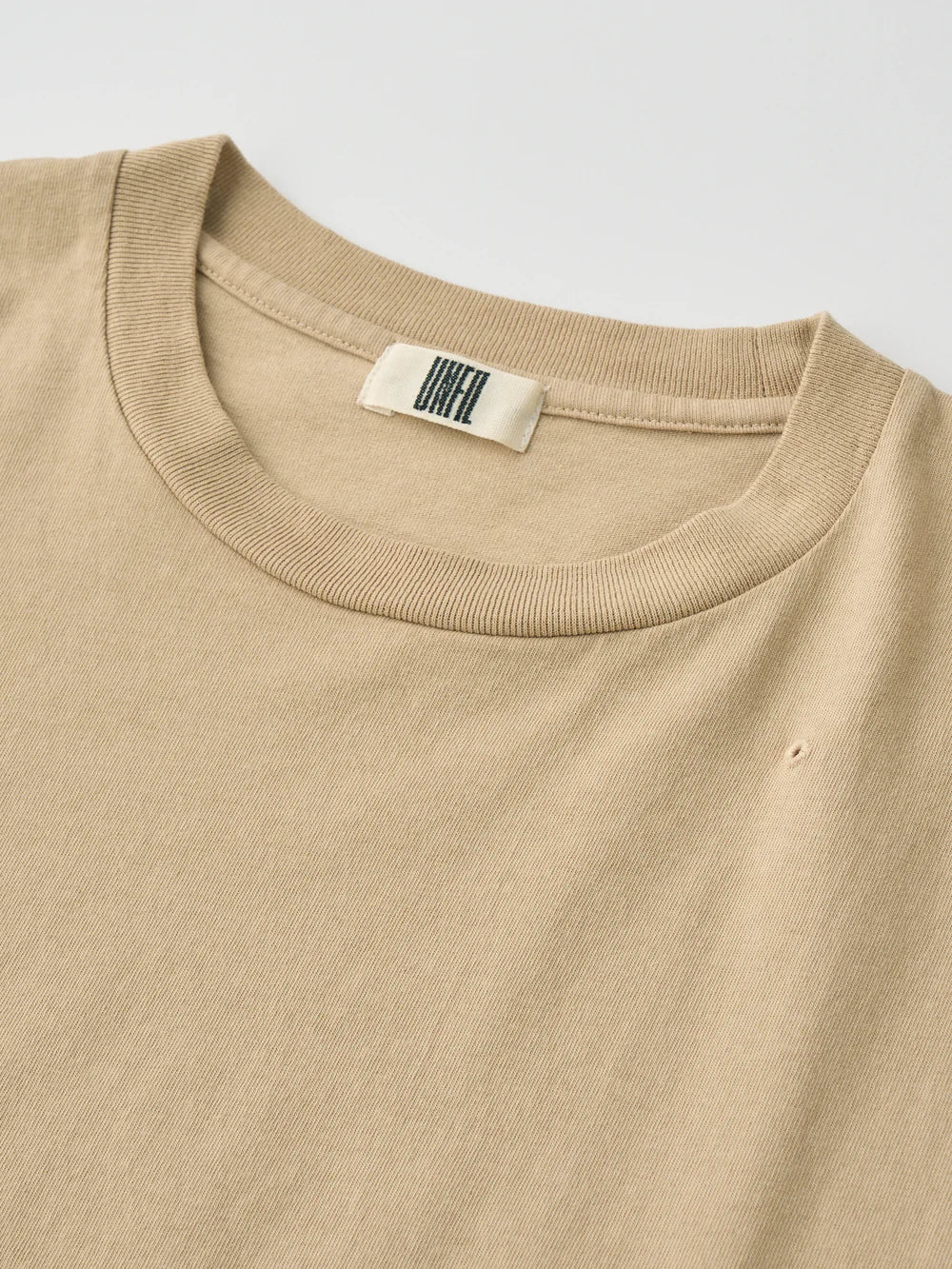 Unfil コットン オープンエンド ヤーン ガーメントダイイング リラックスフィット ティー, Tan Beige