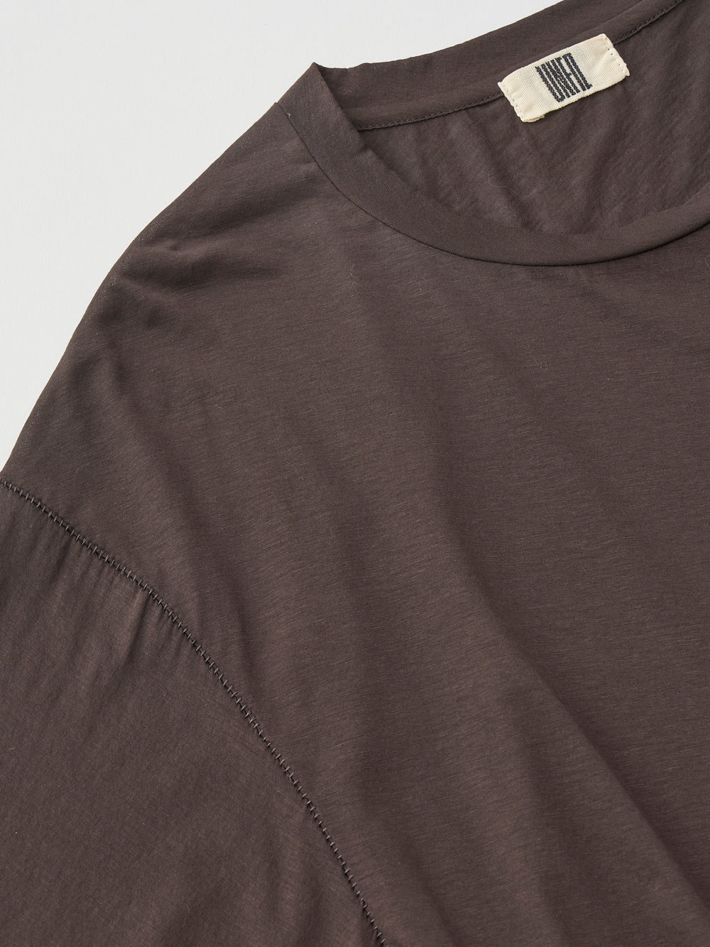 Unfil ツイステッド コットン シアー ジャージー クロップド ティー, Dark Brown