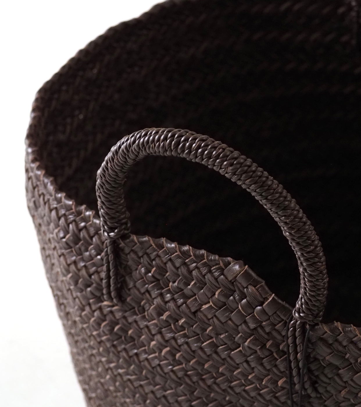 Aeta Basket : M  , Brown