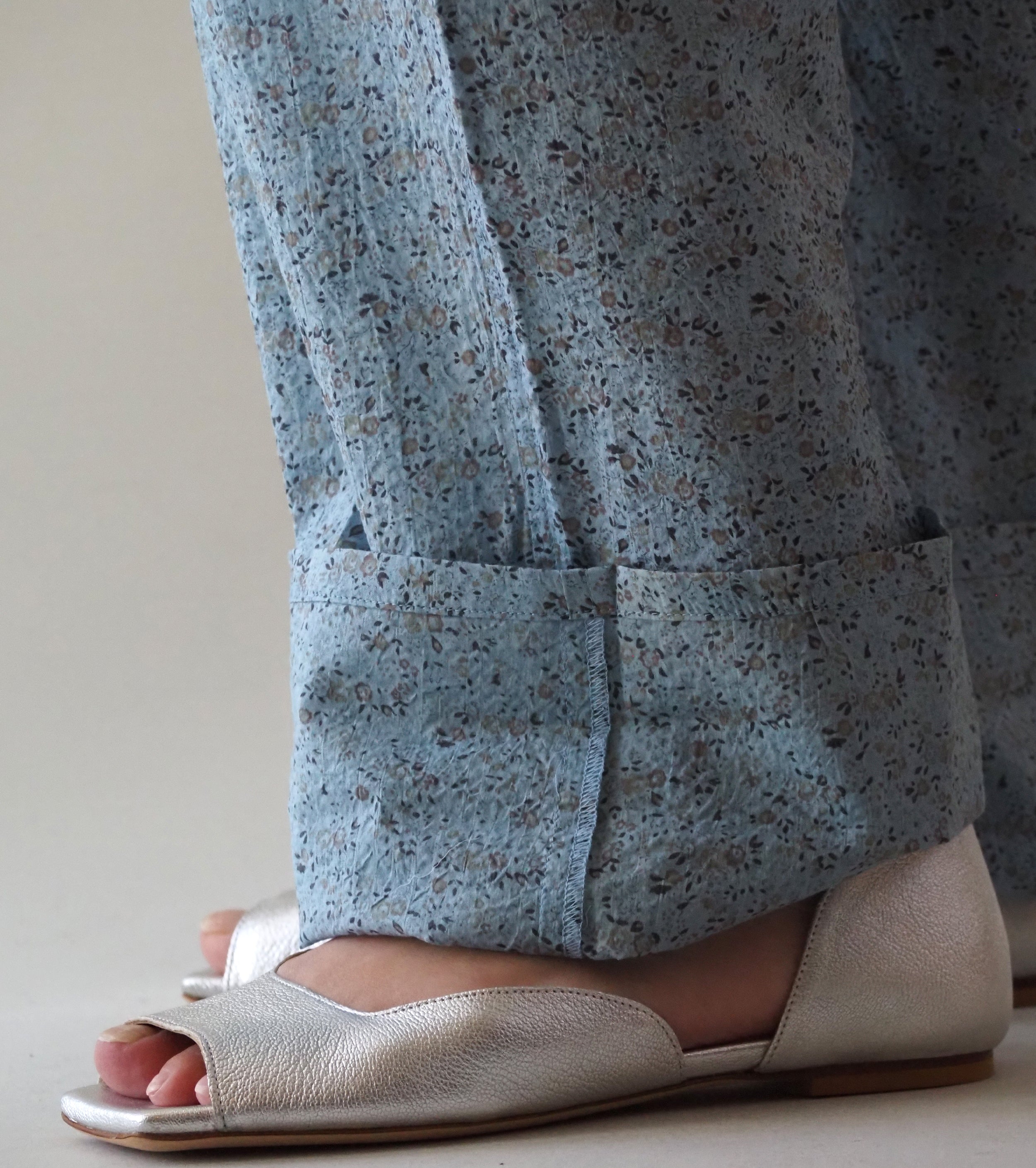 Yarmo Sleeveless Boiler Suit , Bleach