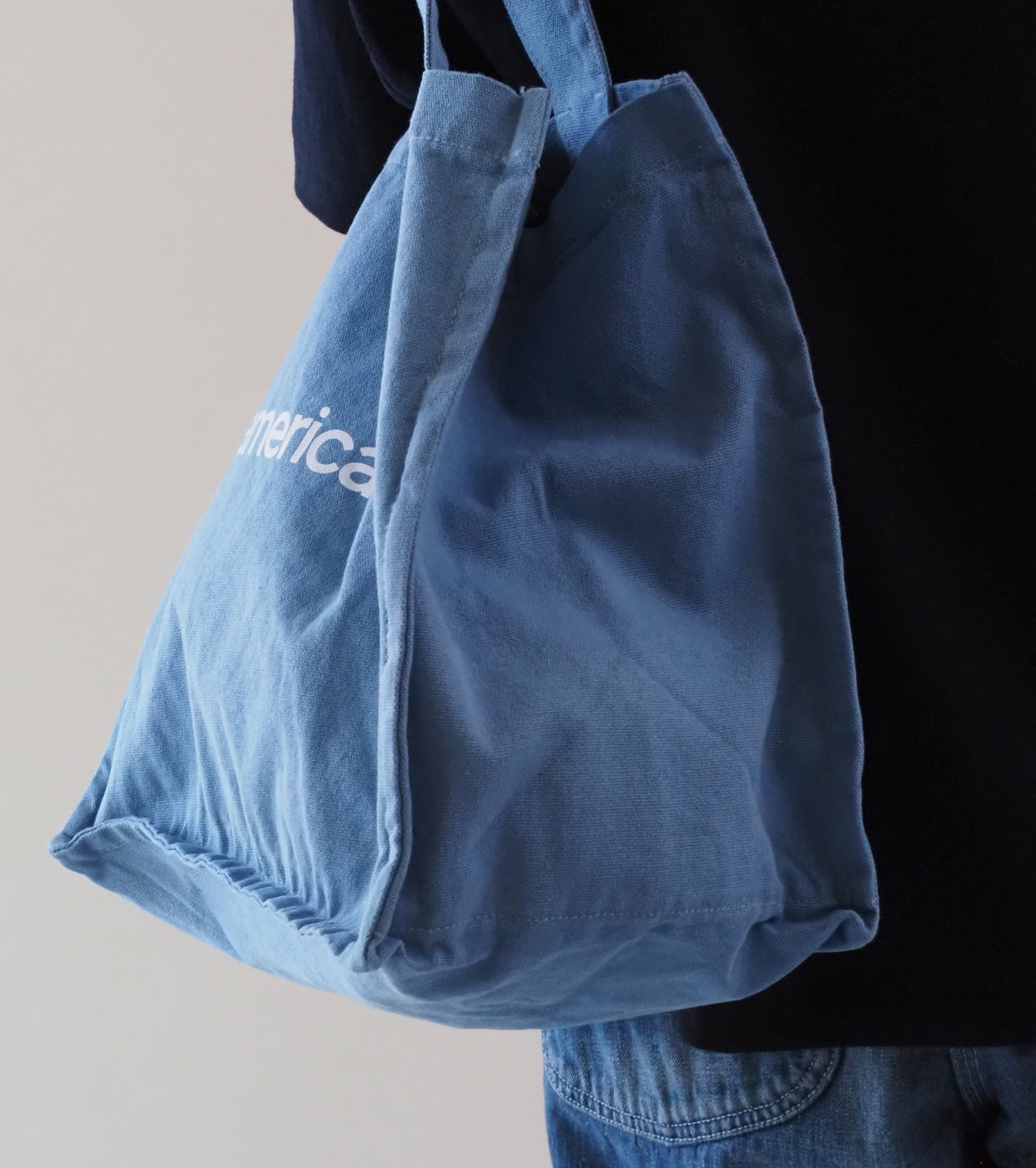 AMERICANA  Cake Tote – Hard Washed , Blue Gray
