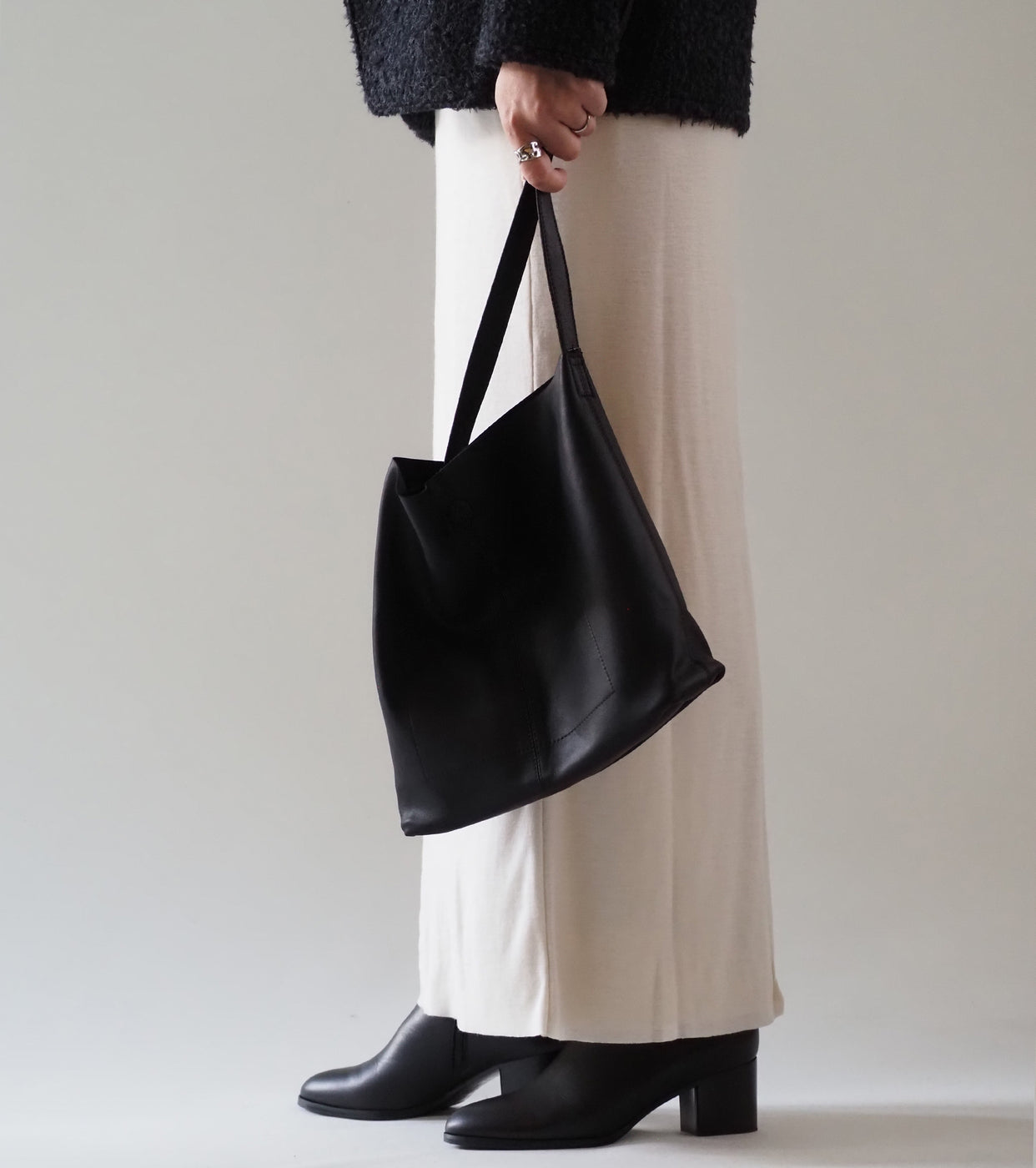 Morphee  SQUARE SHOULDER  : Black