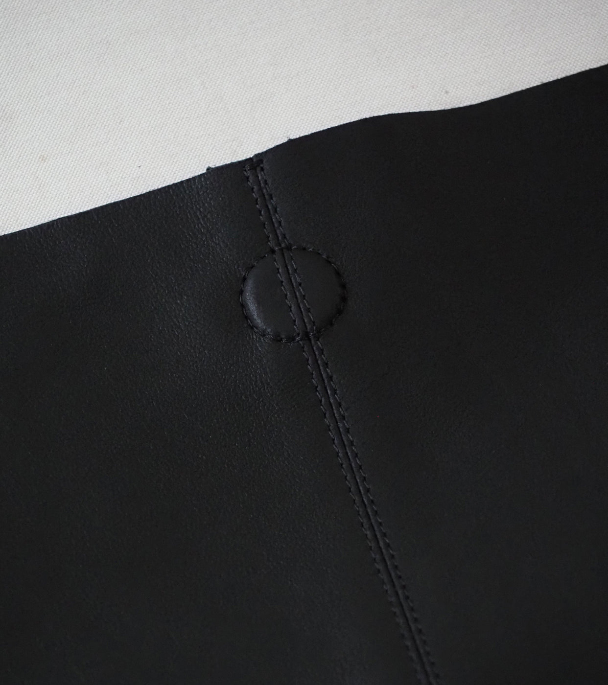 Morphee  SQUARE SHOULDER  : Black