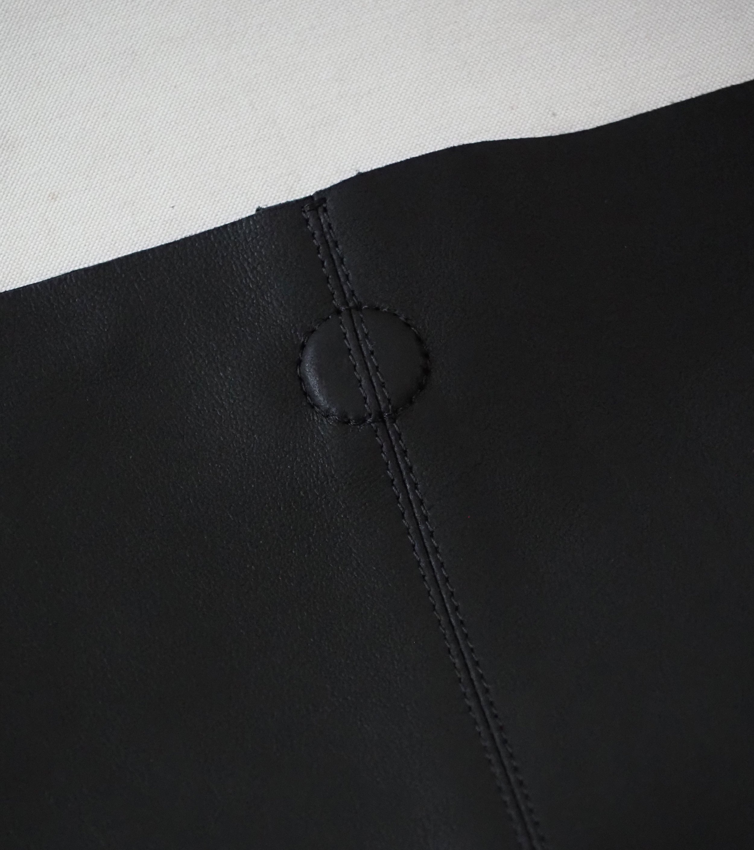 Morphee  SQUARE SHOULDER  : Black